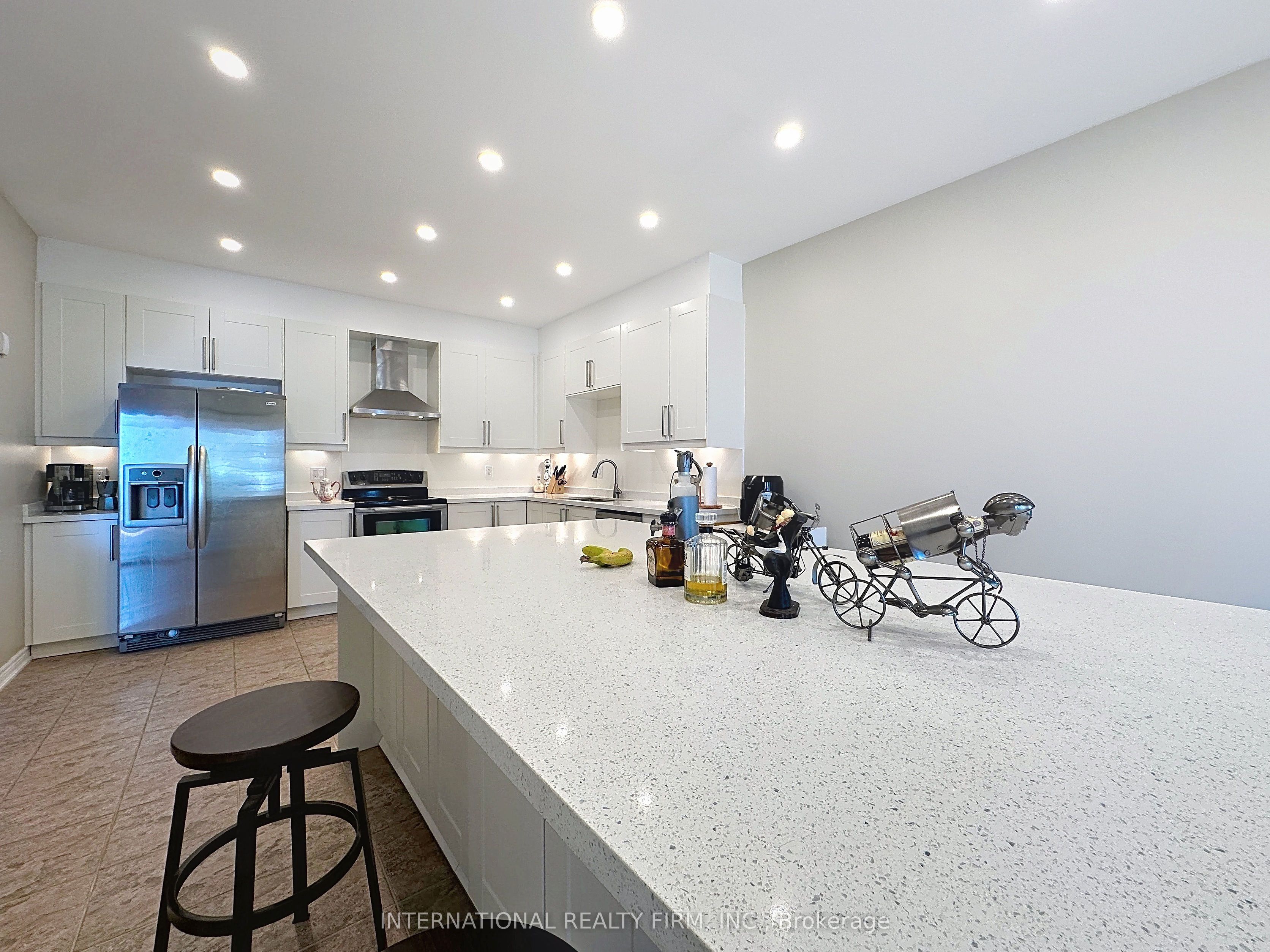966 Shore Lane Property Photo 41
