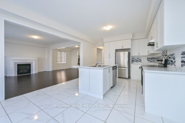82 Nottingham Road Property Photo 11