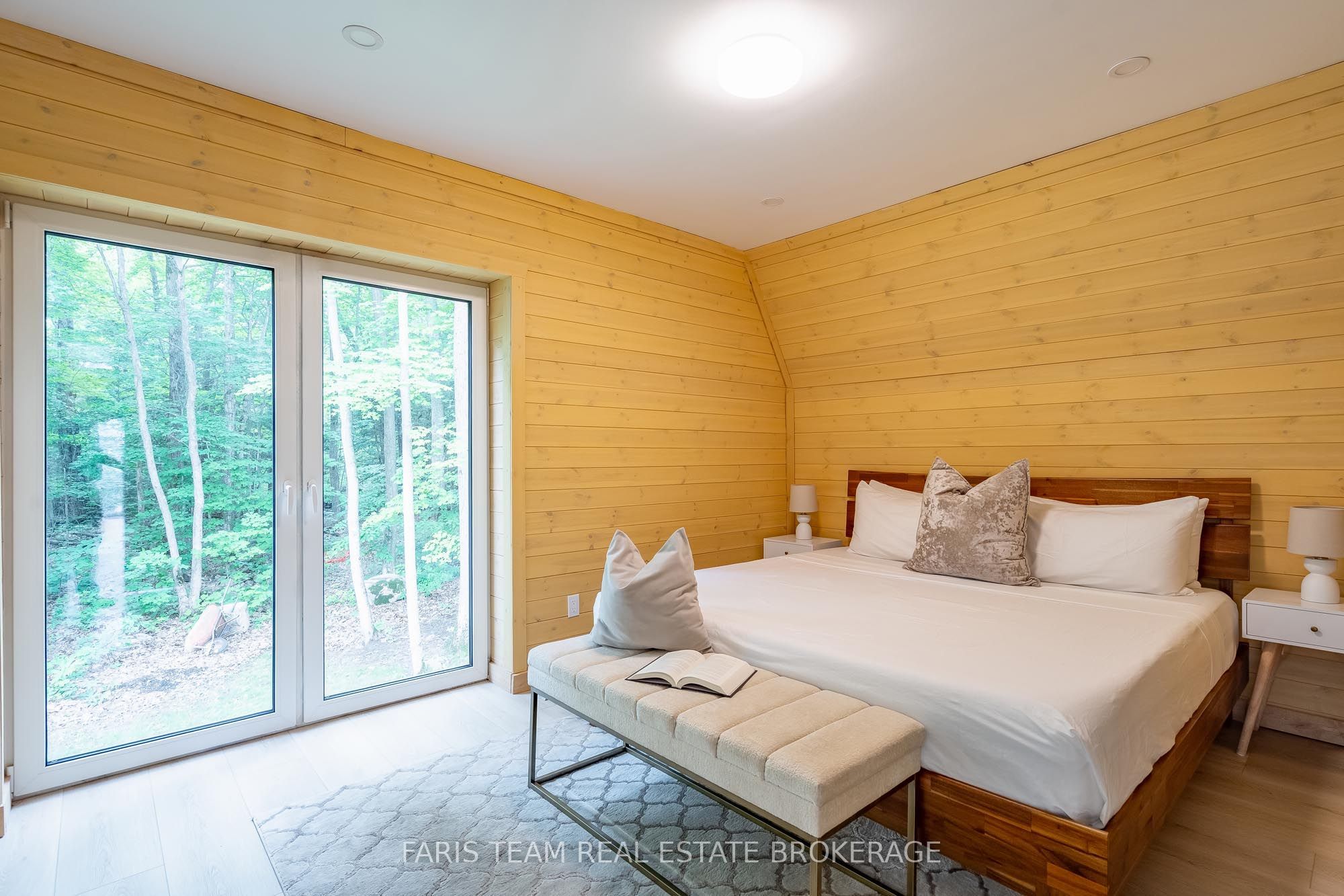 1490 Champlain Road Property Photo 15