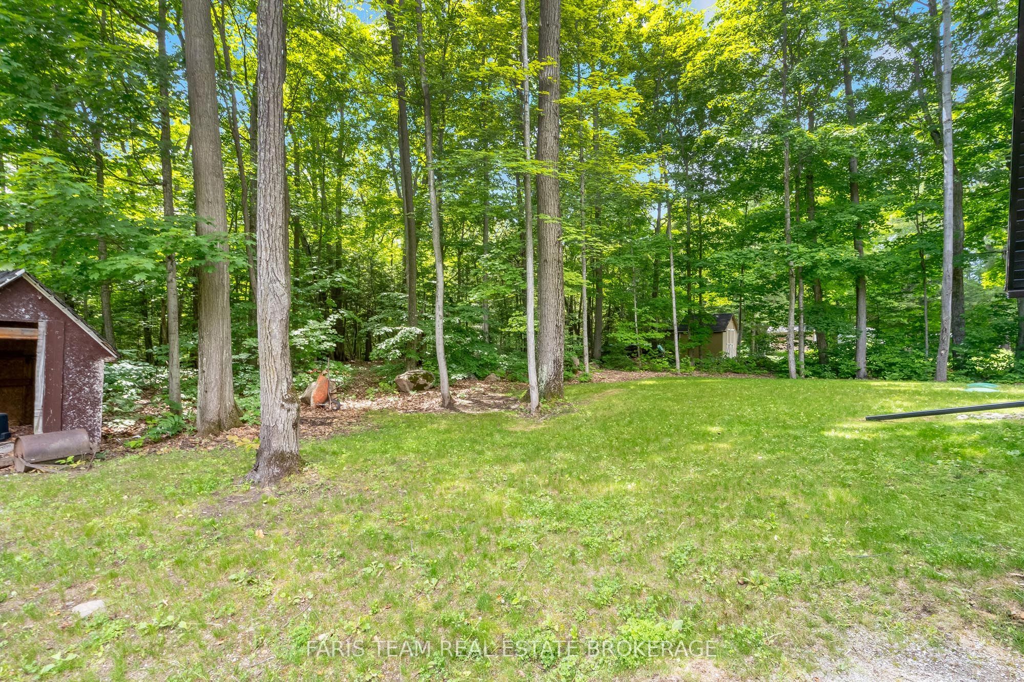 1490 Champlain Road Property Photo 30