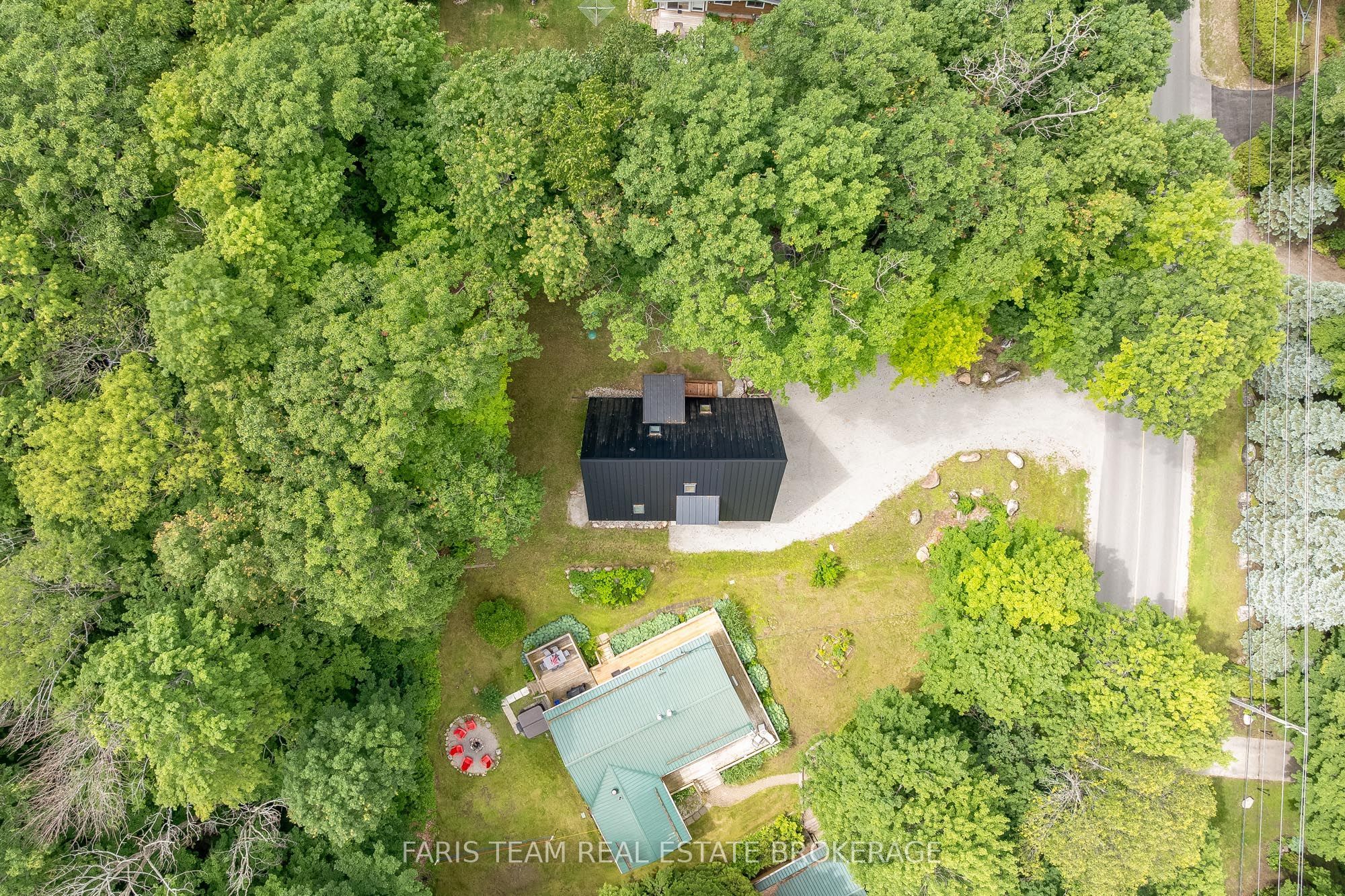 1490 Champlain Road Property Photo 32