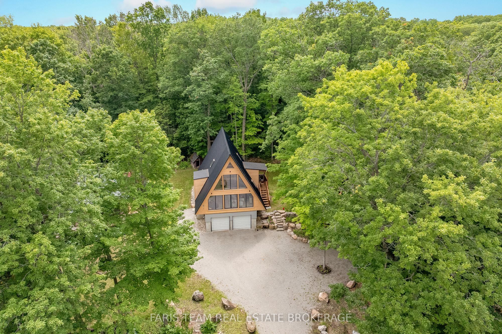1490 Champlain Road Property Photo 33