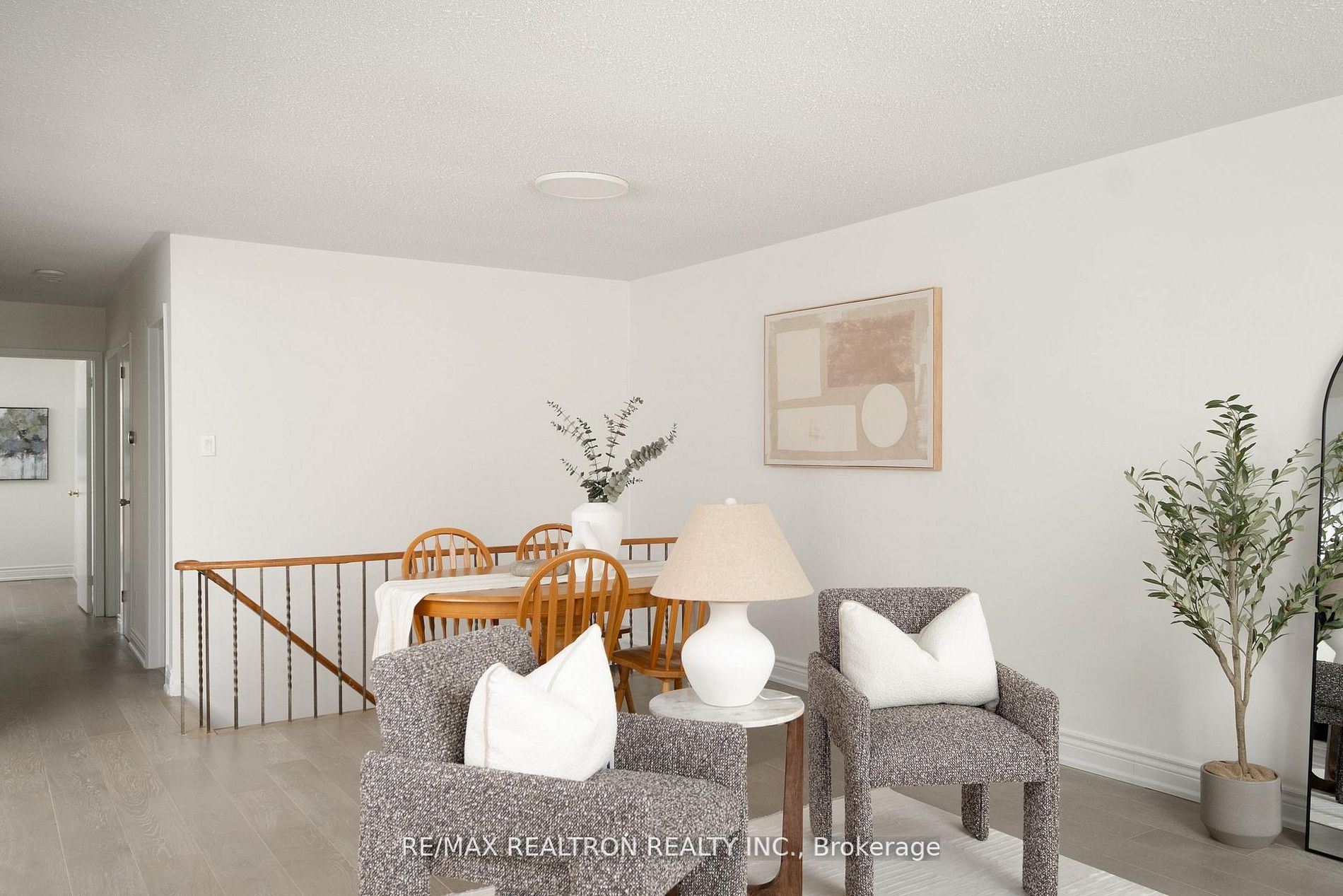 8 Courtice Crescent Property Photo 6