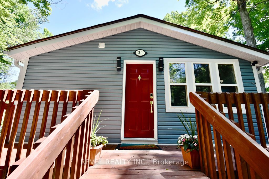 39 Domar Road Property Photo 2