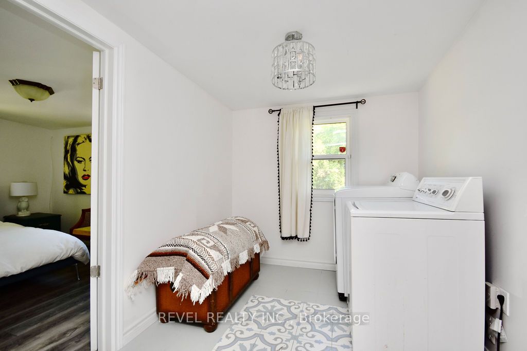 39 Domar Road Property Photo 11