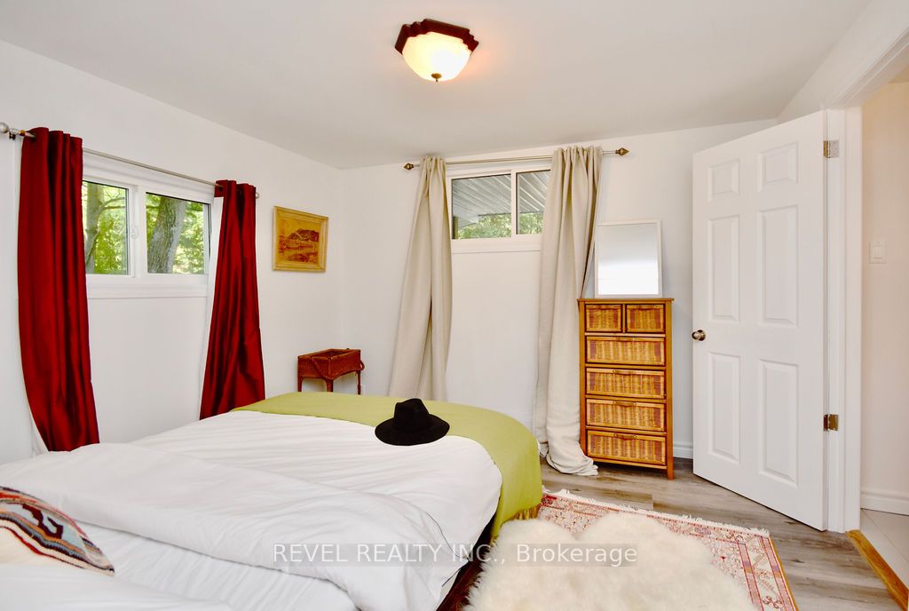 39 Domar Road Property Photo 13