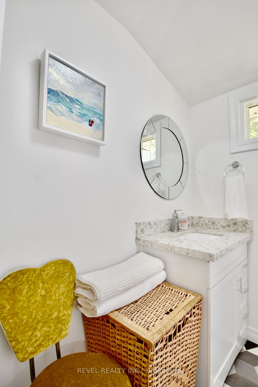 39 Domar Road Property Photo 20