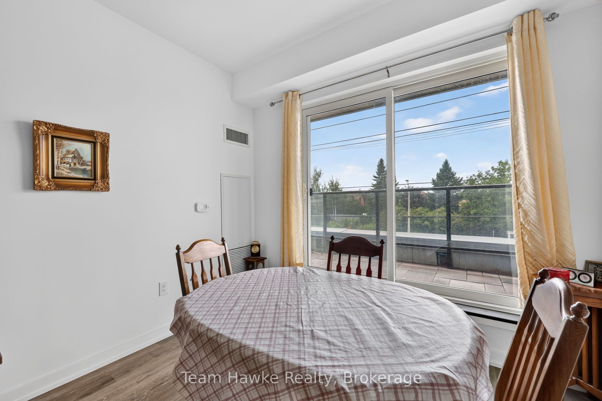 430 Essa Road 211 Property Photo 19