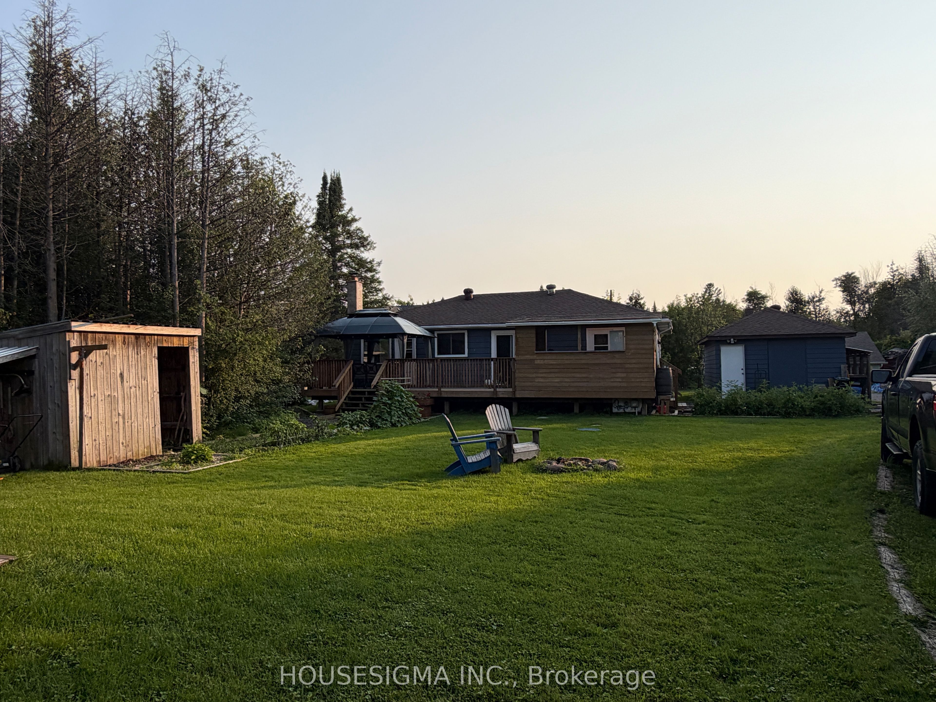 16 Mazepa Place Property Photo 1