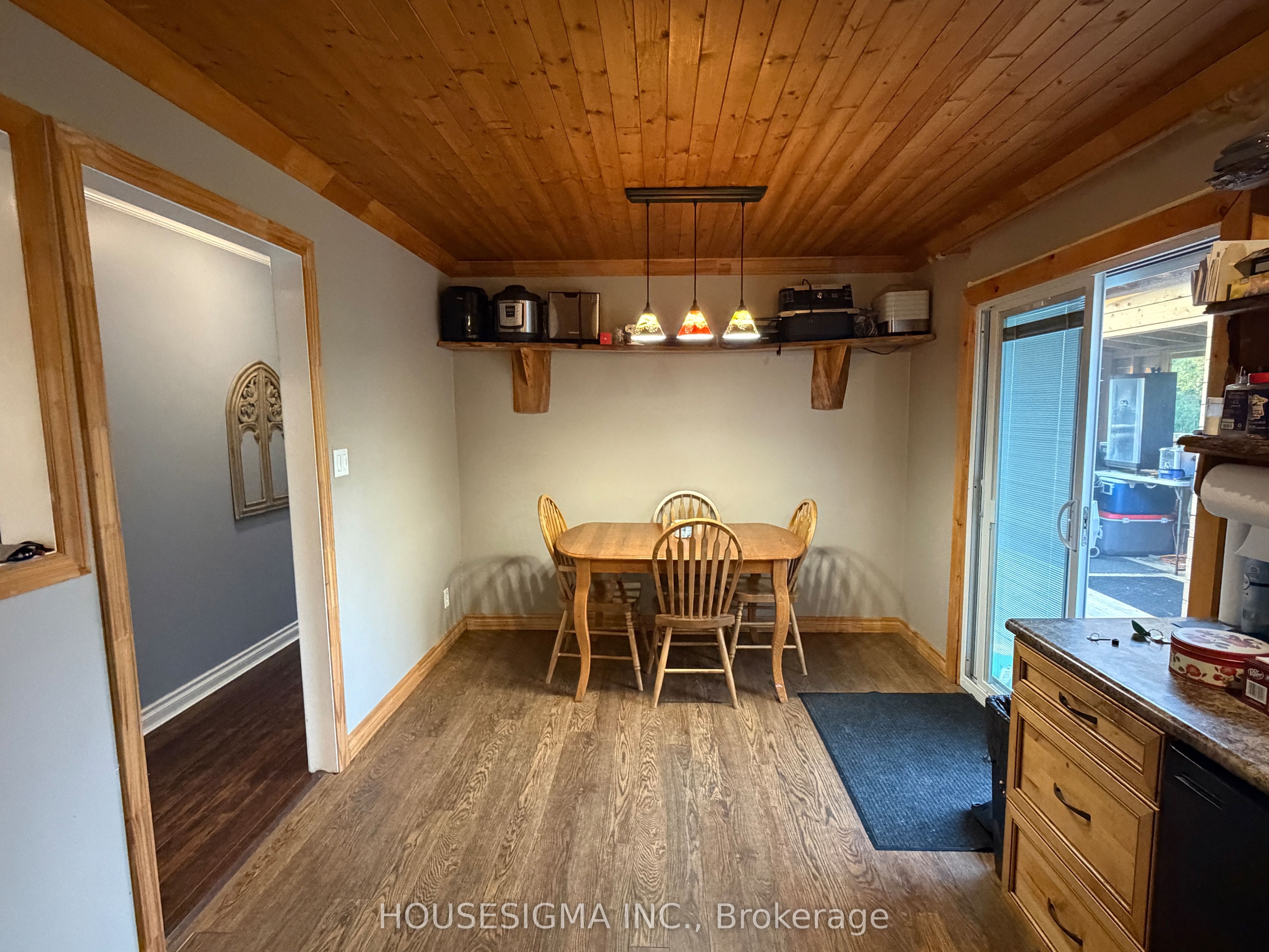 16 Mazepa Place Property Photo 6
