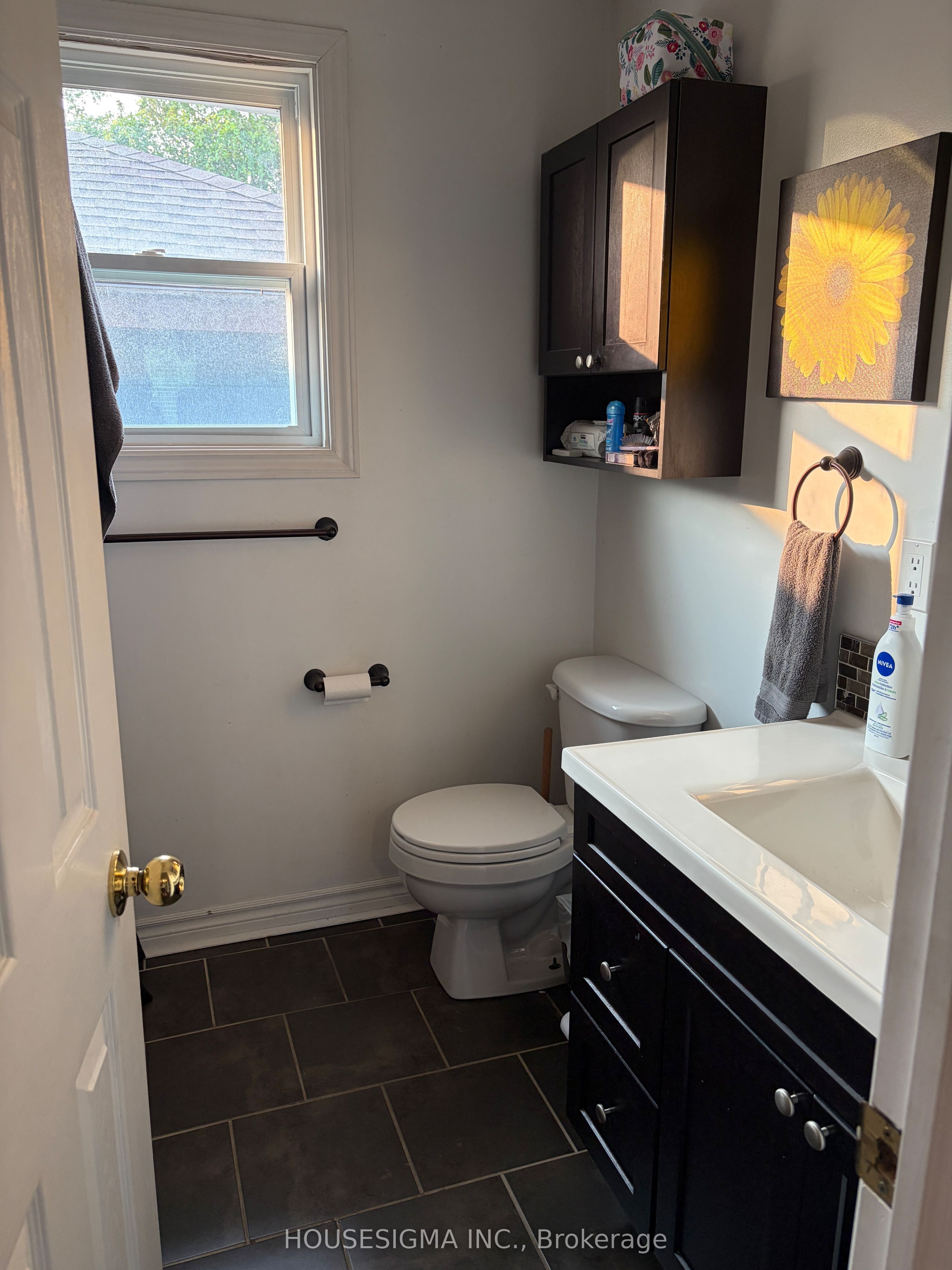 16 Mazepa Place Property Photo 13