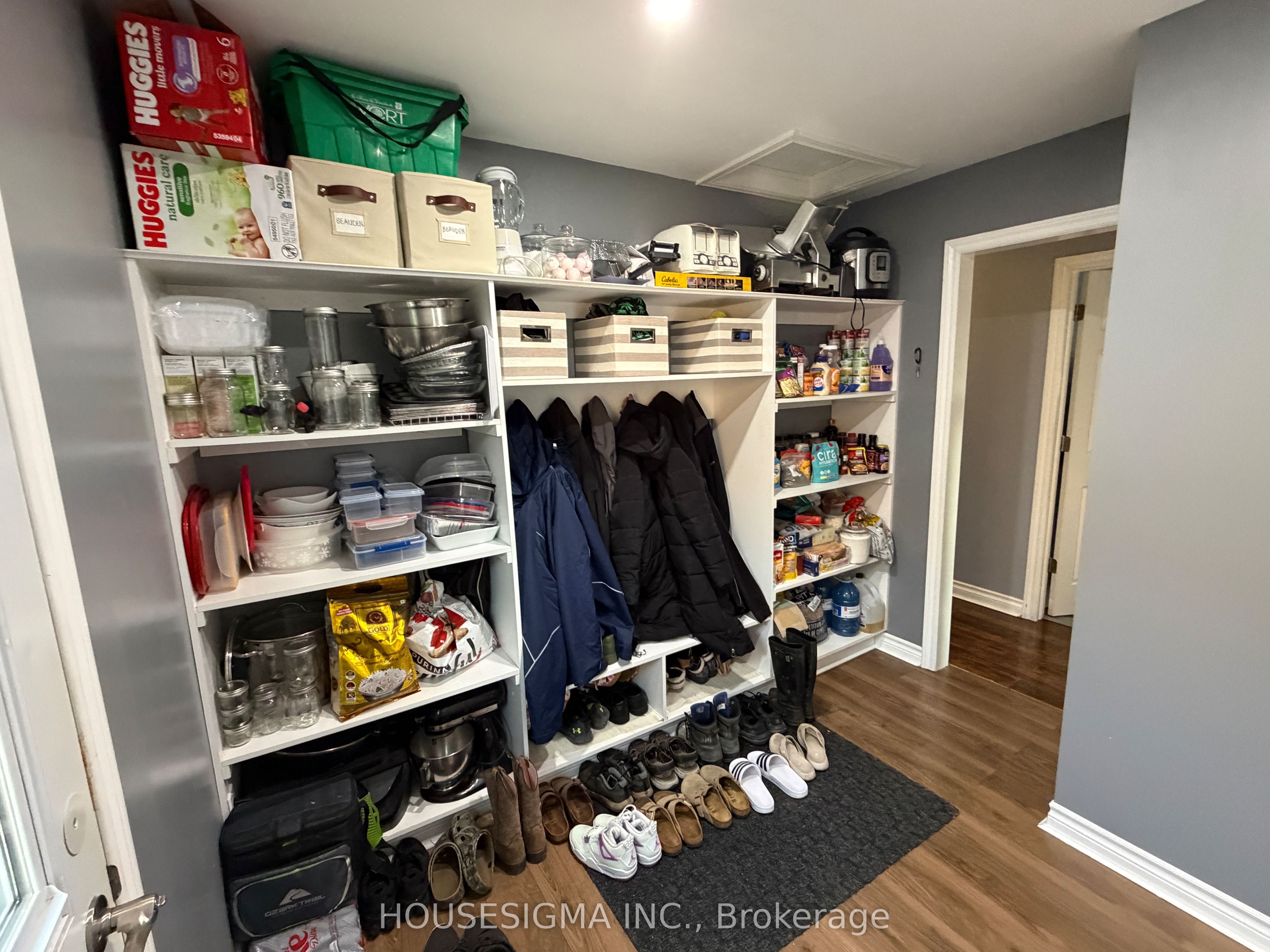 16 Mazepa Place Property Photo 15