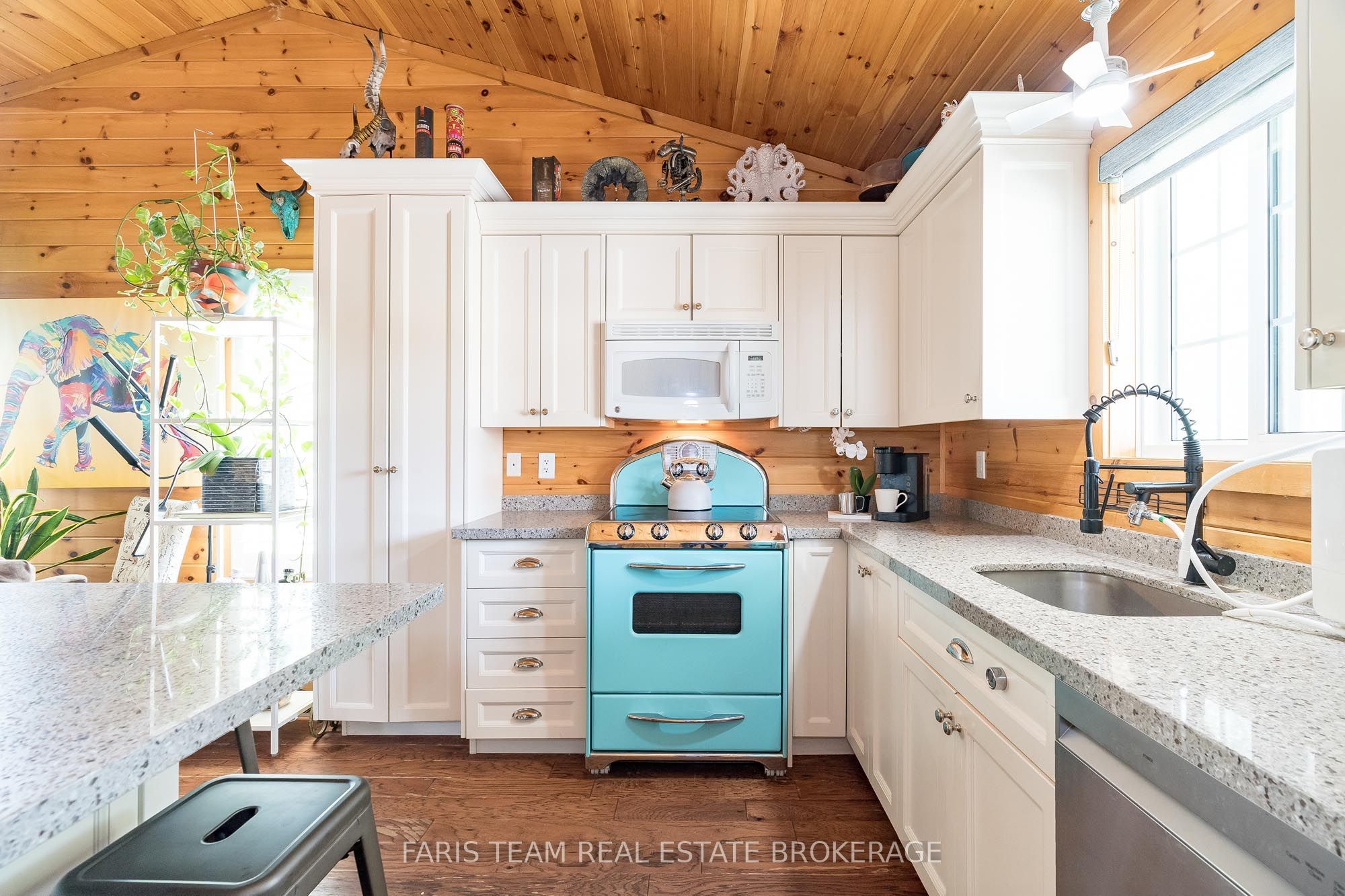 3 Awenda Avenue Property Photo 6