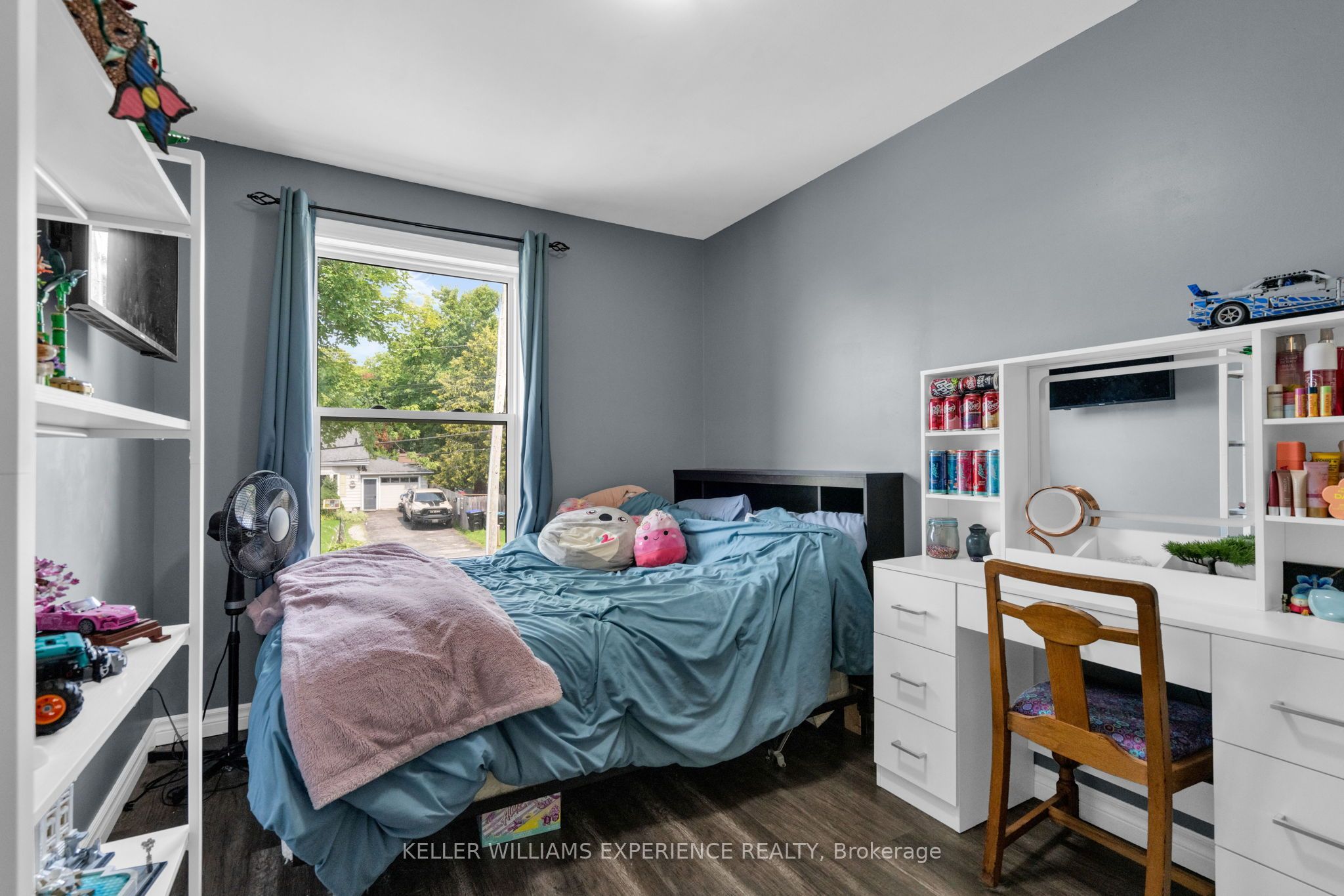 28 Park Street Property Photo 9