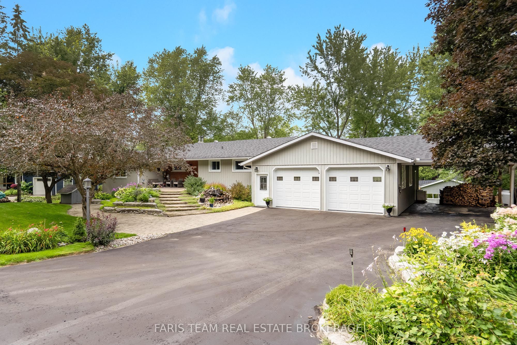 2505 Norton Road Property Photo 1