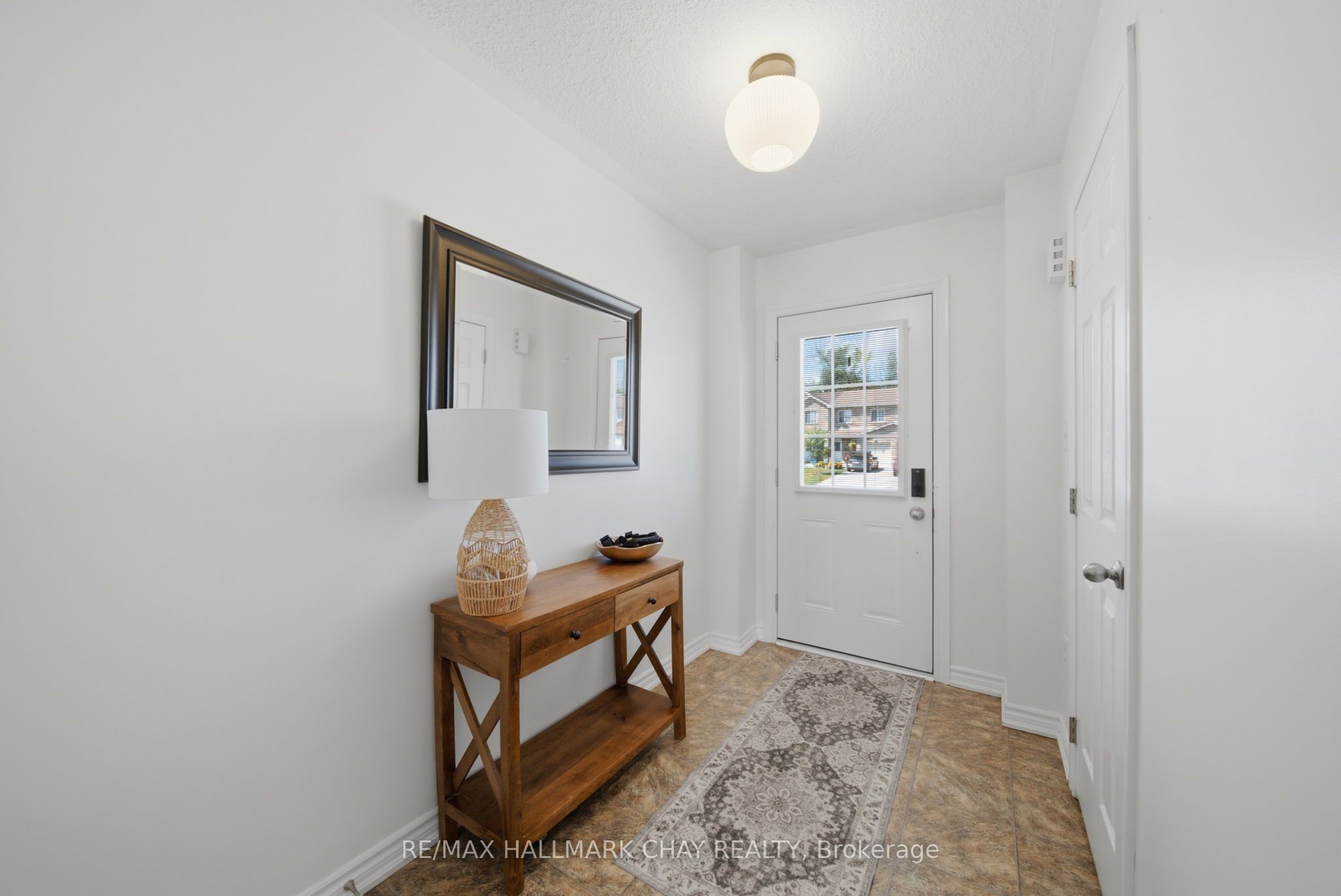 46 Michelle Drive Property Photo 4