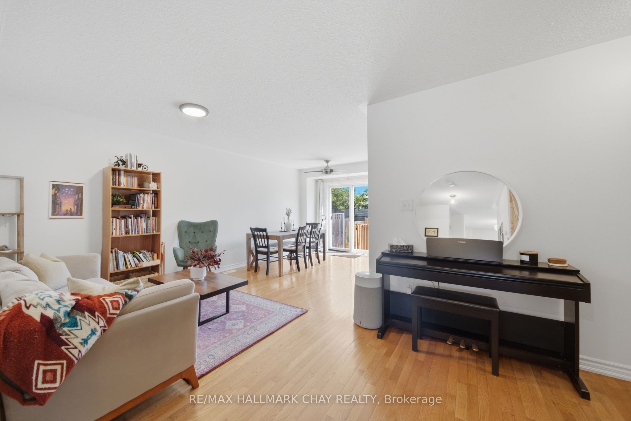 46 Michelle Drive Property Photo 6