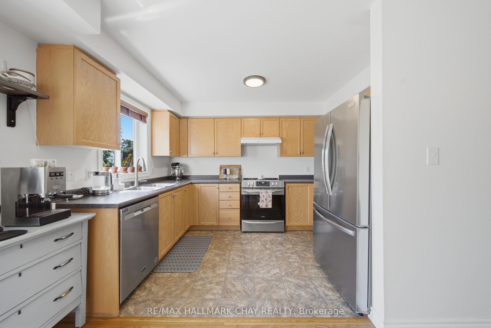 46 Michelle Drive Property Photo 14