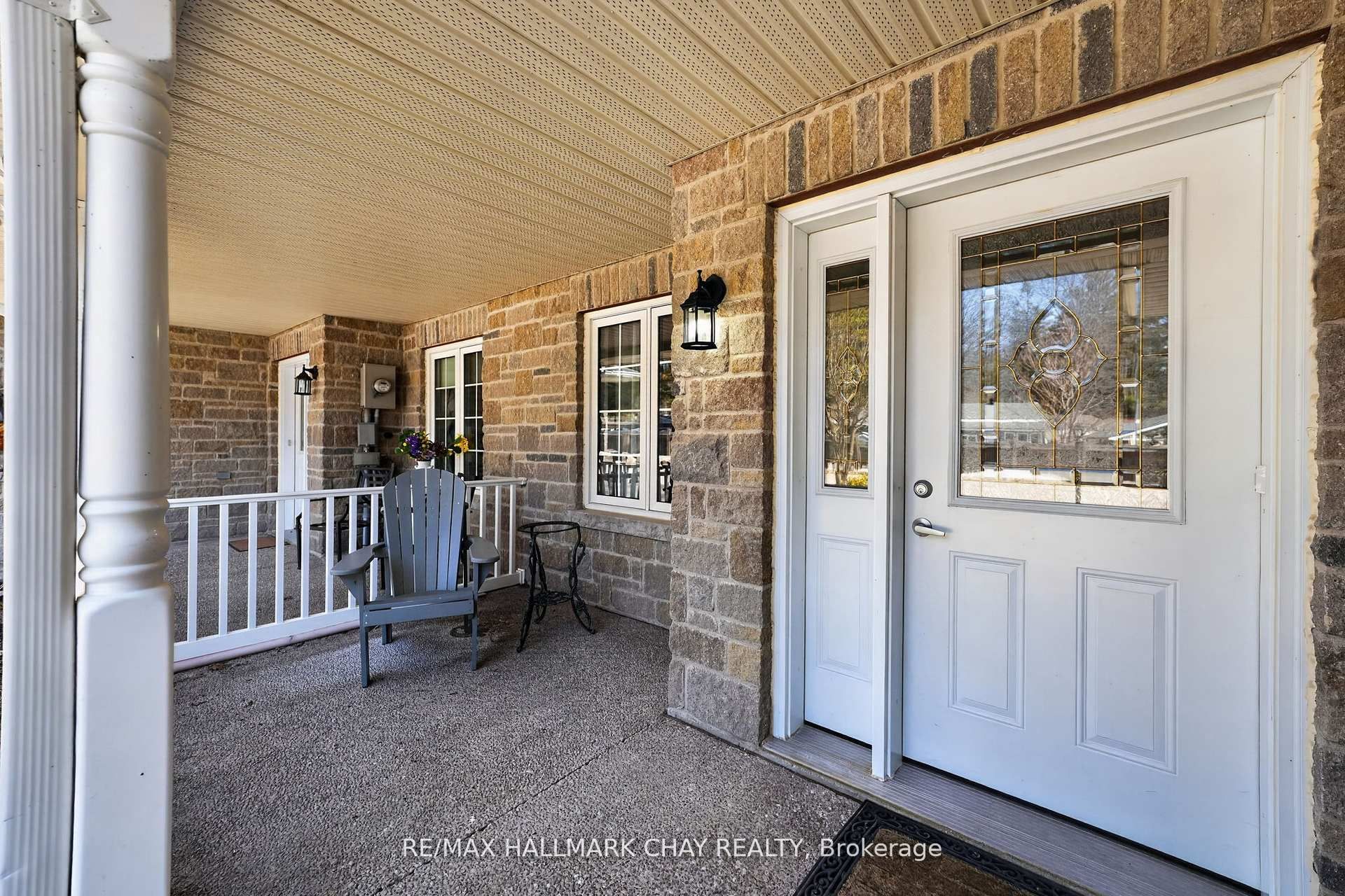19 Greenway Drive Property Photo 3