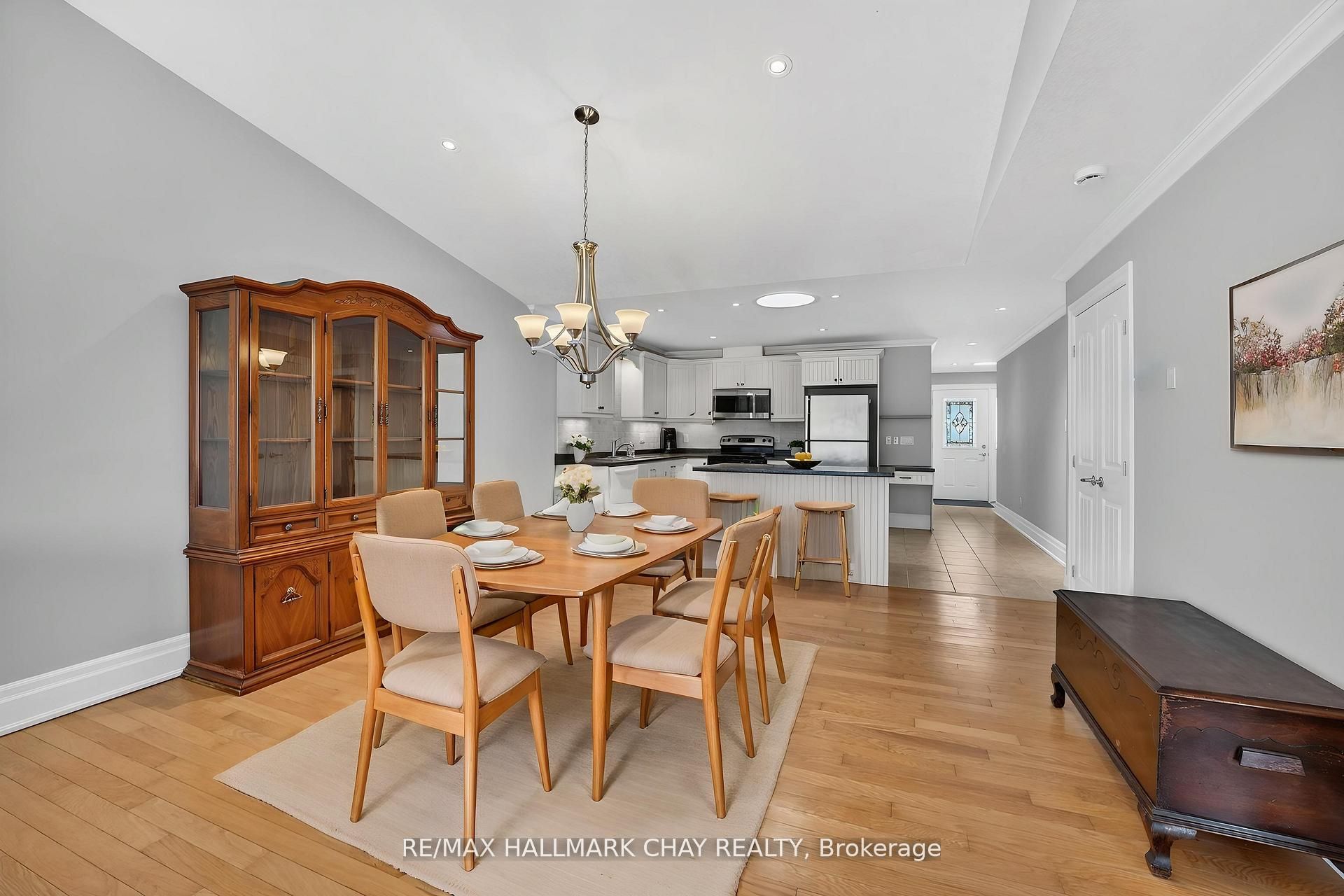 19 Greenway Drive Property Photo 8