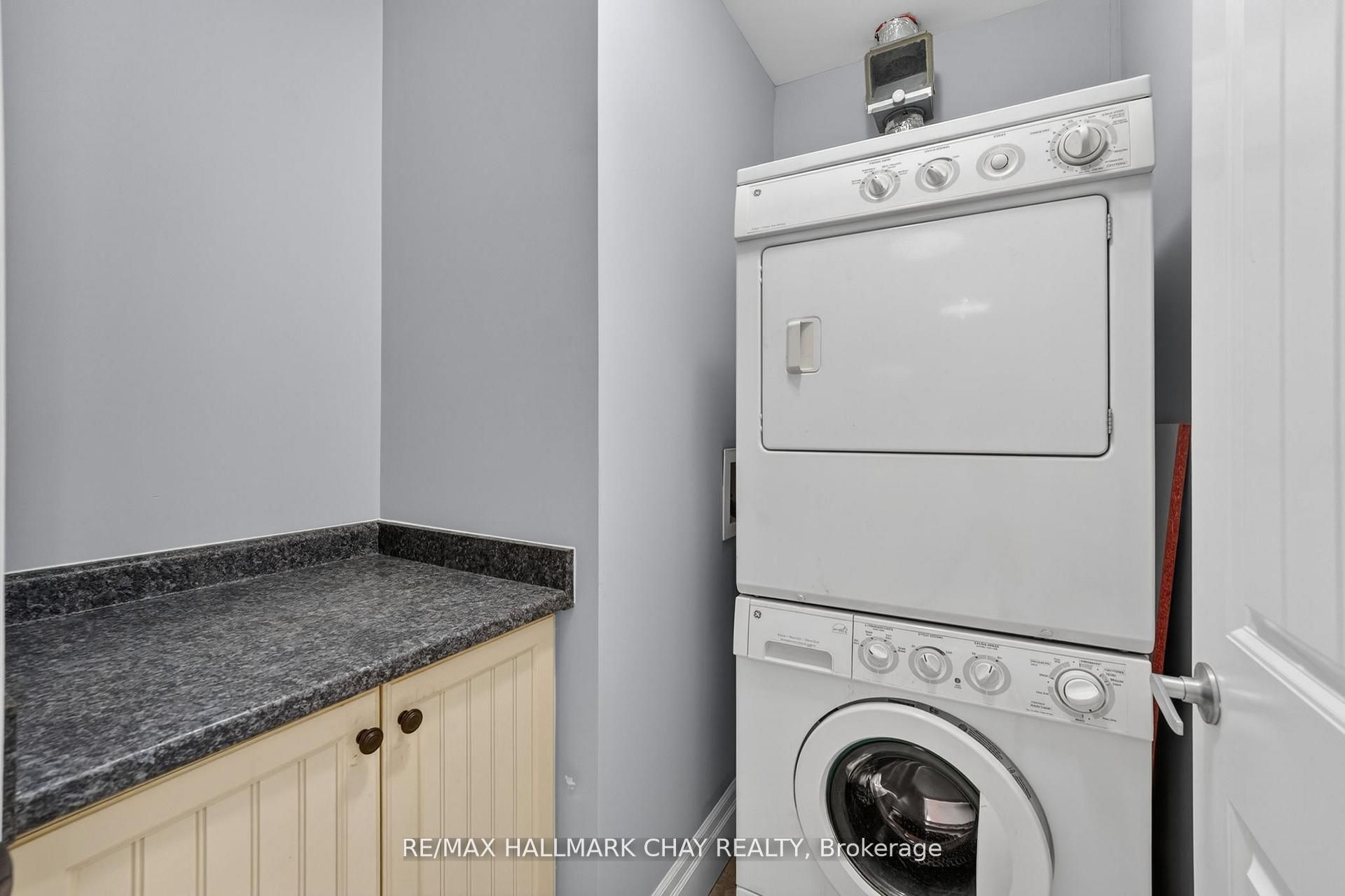 19 Greenway Drive Property Photo 25