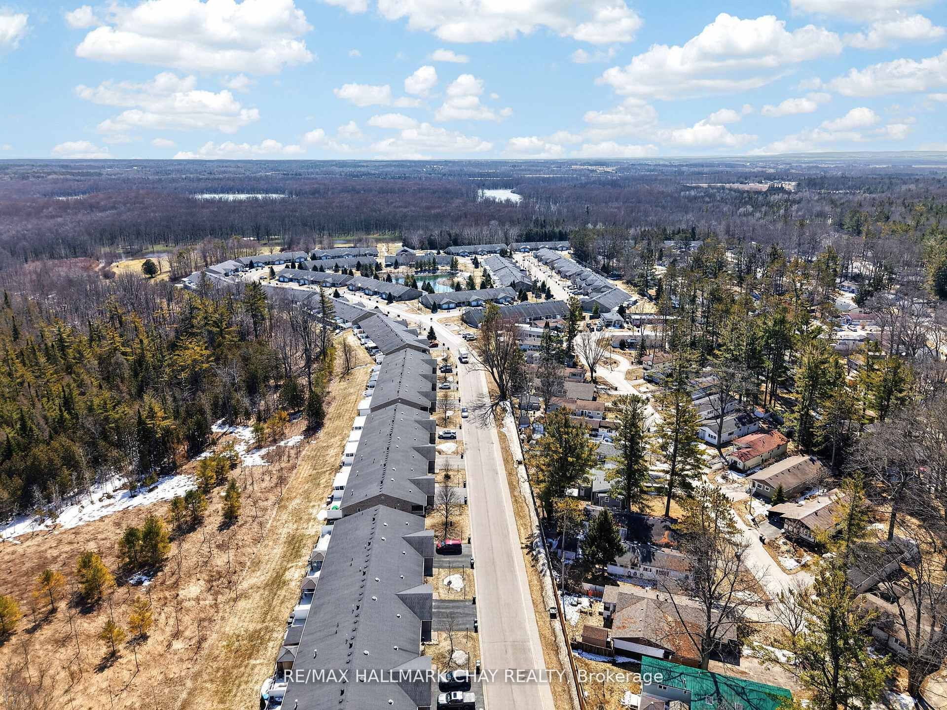 19 Greenway Drive Property Photo 31