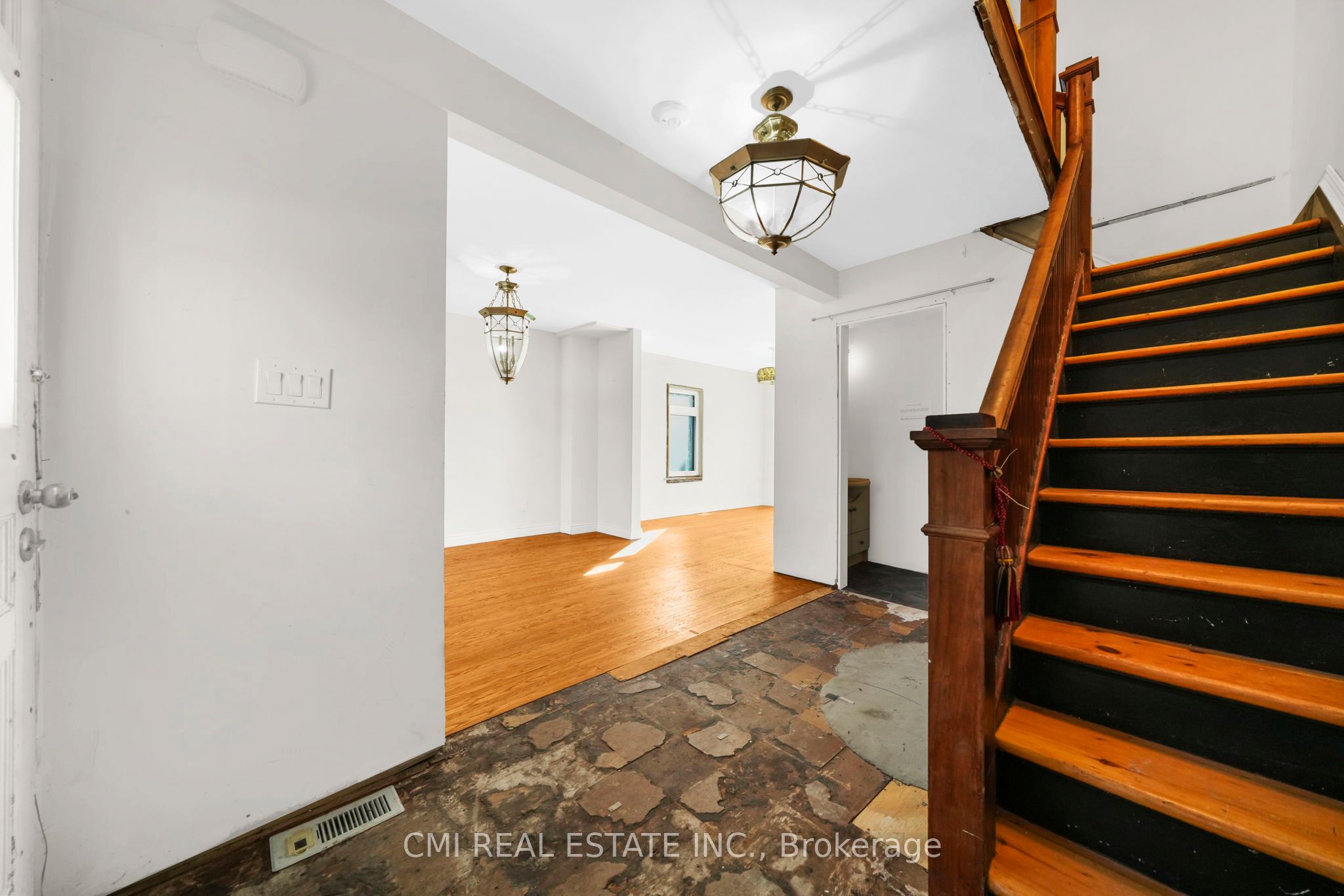 43 Perry Street Property Photo 7