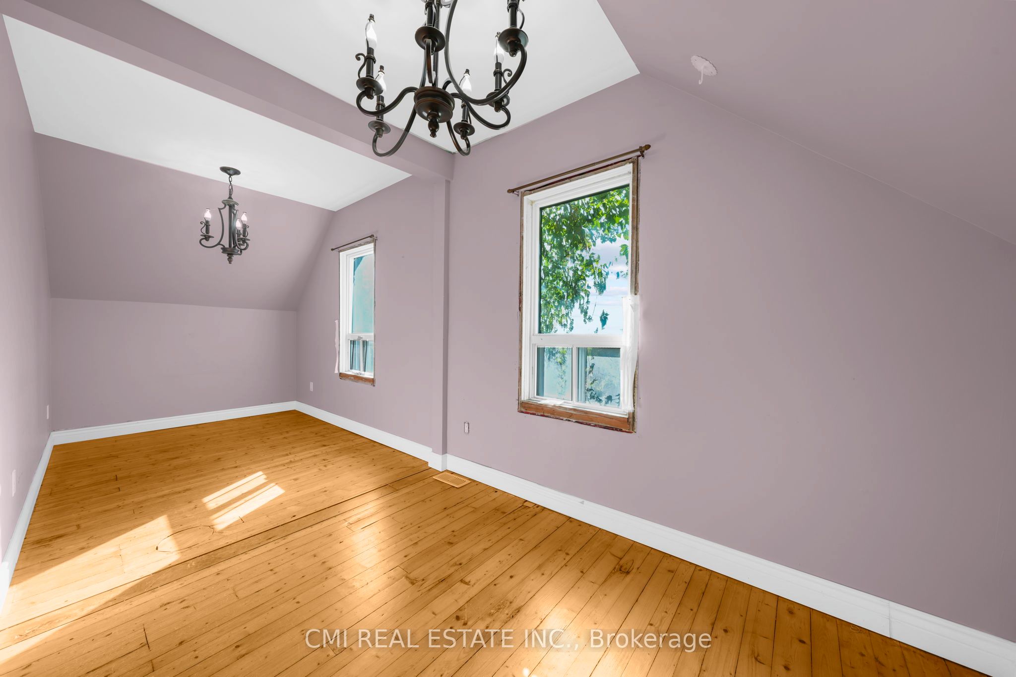 43 Perry Street Property Photo 23