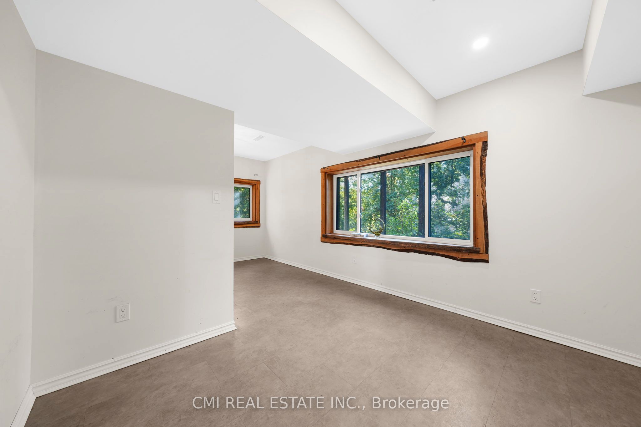 43 Perry Street Property Photo 32