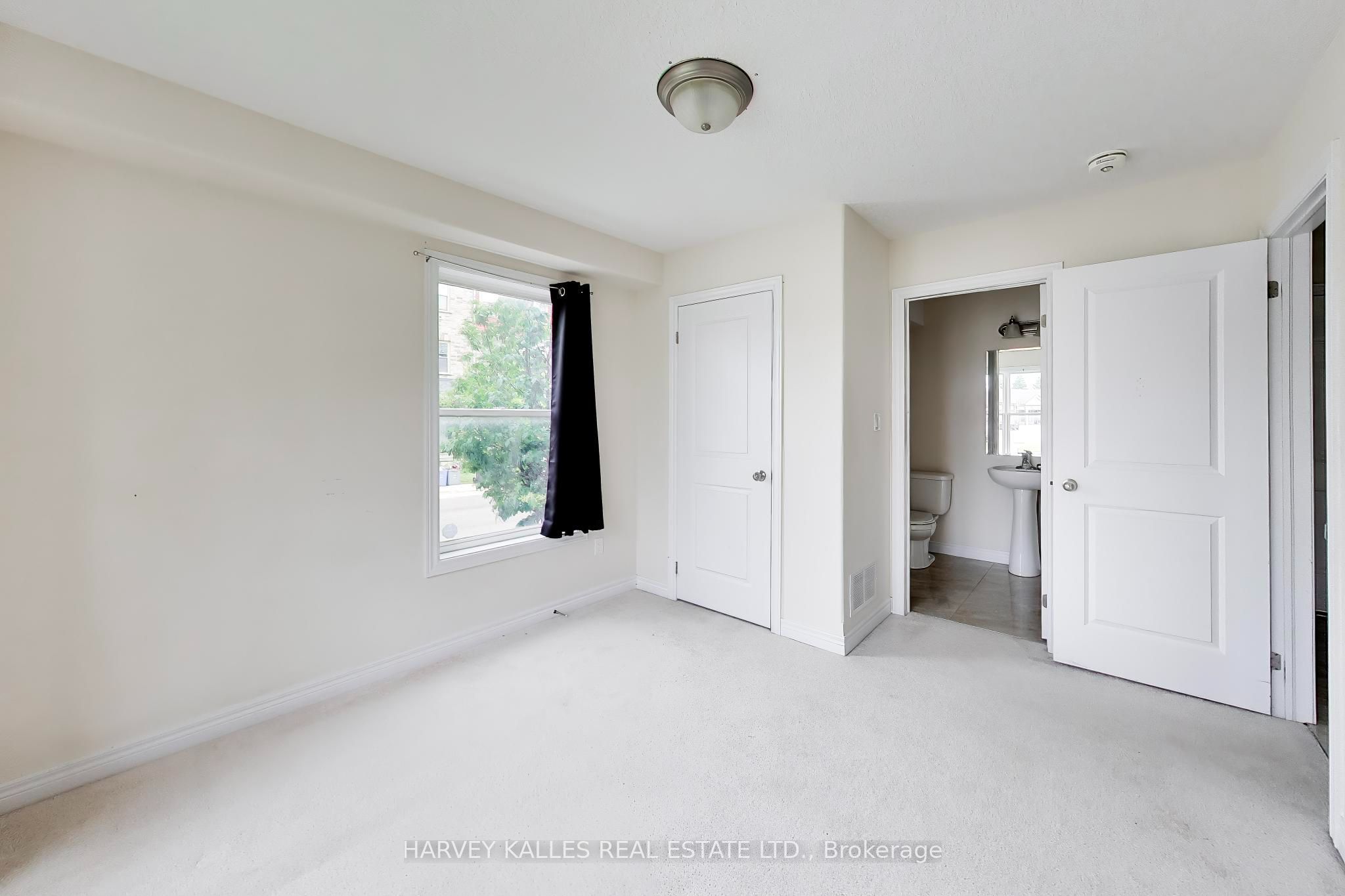 1 Leggott Avenue 38 Property Photo 6