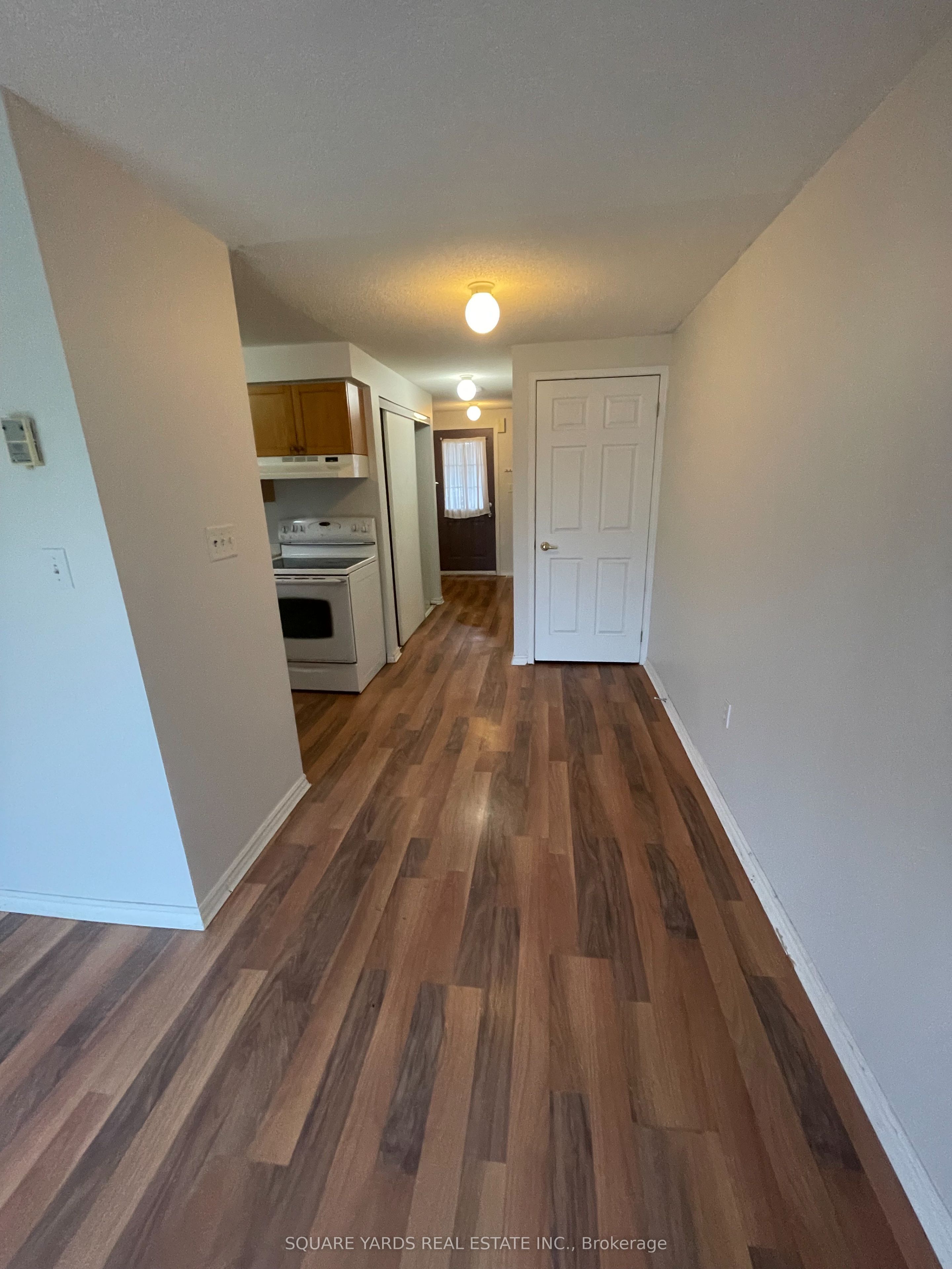 8 Epsom Road N Property Photo 6