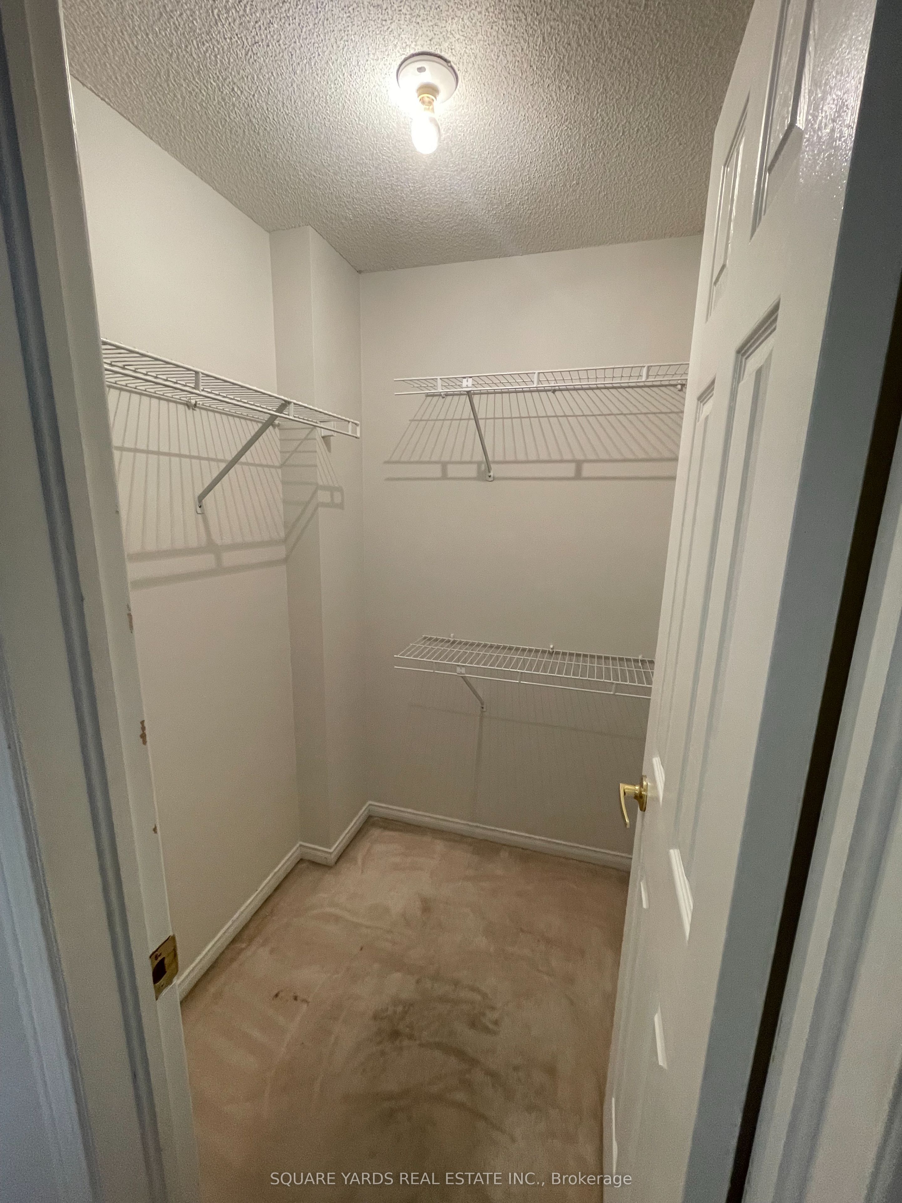 8 Epsom Road N Property Photo 12