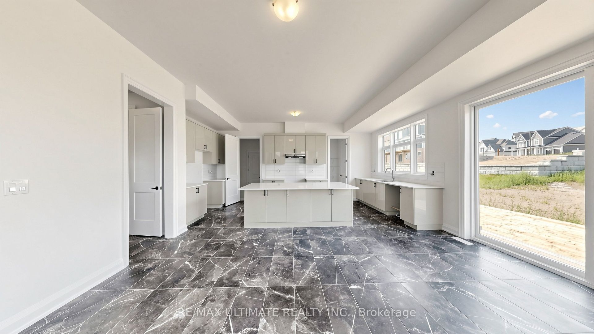 12 Aldwinckle Avenue Property Photo 3