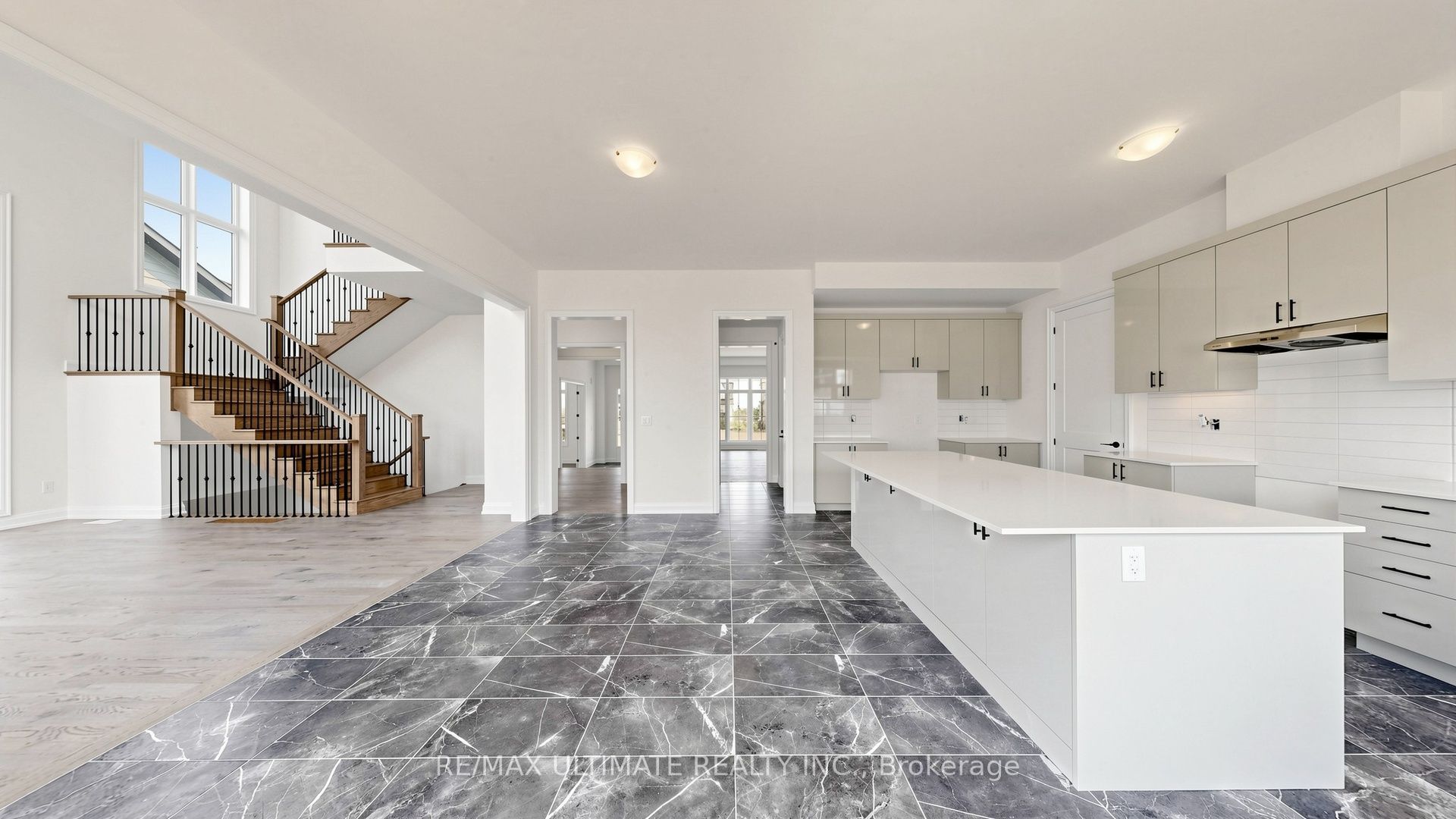 12 Aldwinckle Avenue Property Photo 5