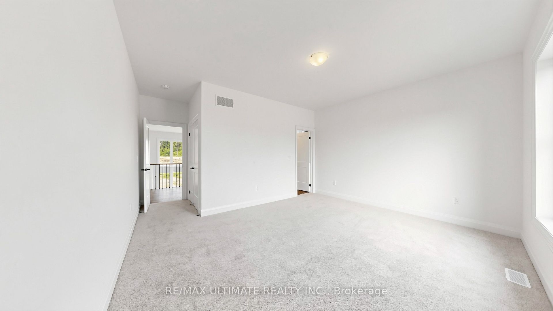 12 Aldwinckle Avenue Property Photo 28