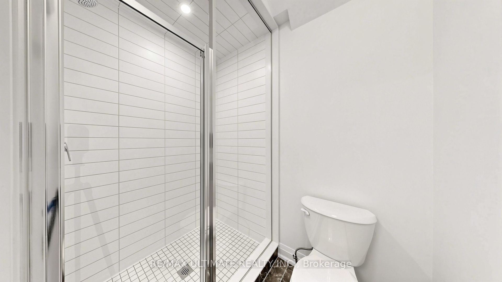 12 Aldwinckle Avenue Property Photo 34