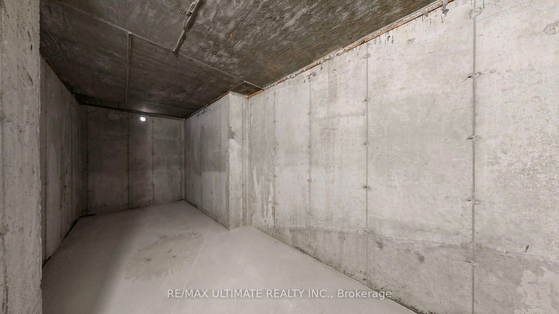 12 Aldwinckle Avenue Property Photo 45