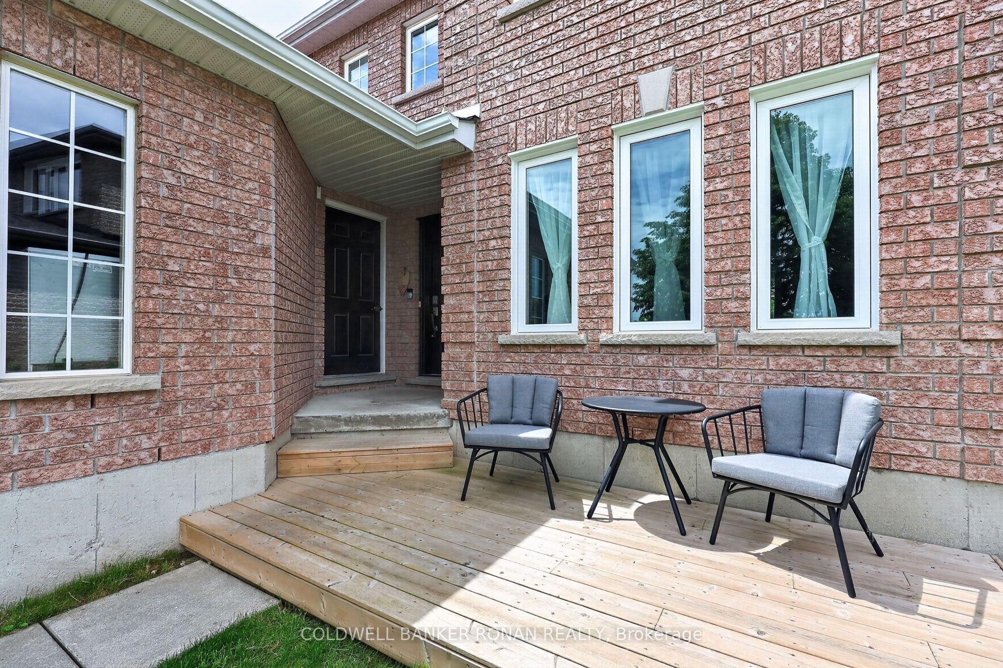 24 Ryan Court Property Photo 3