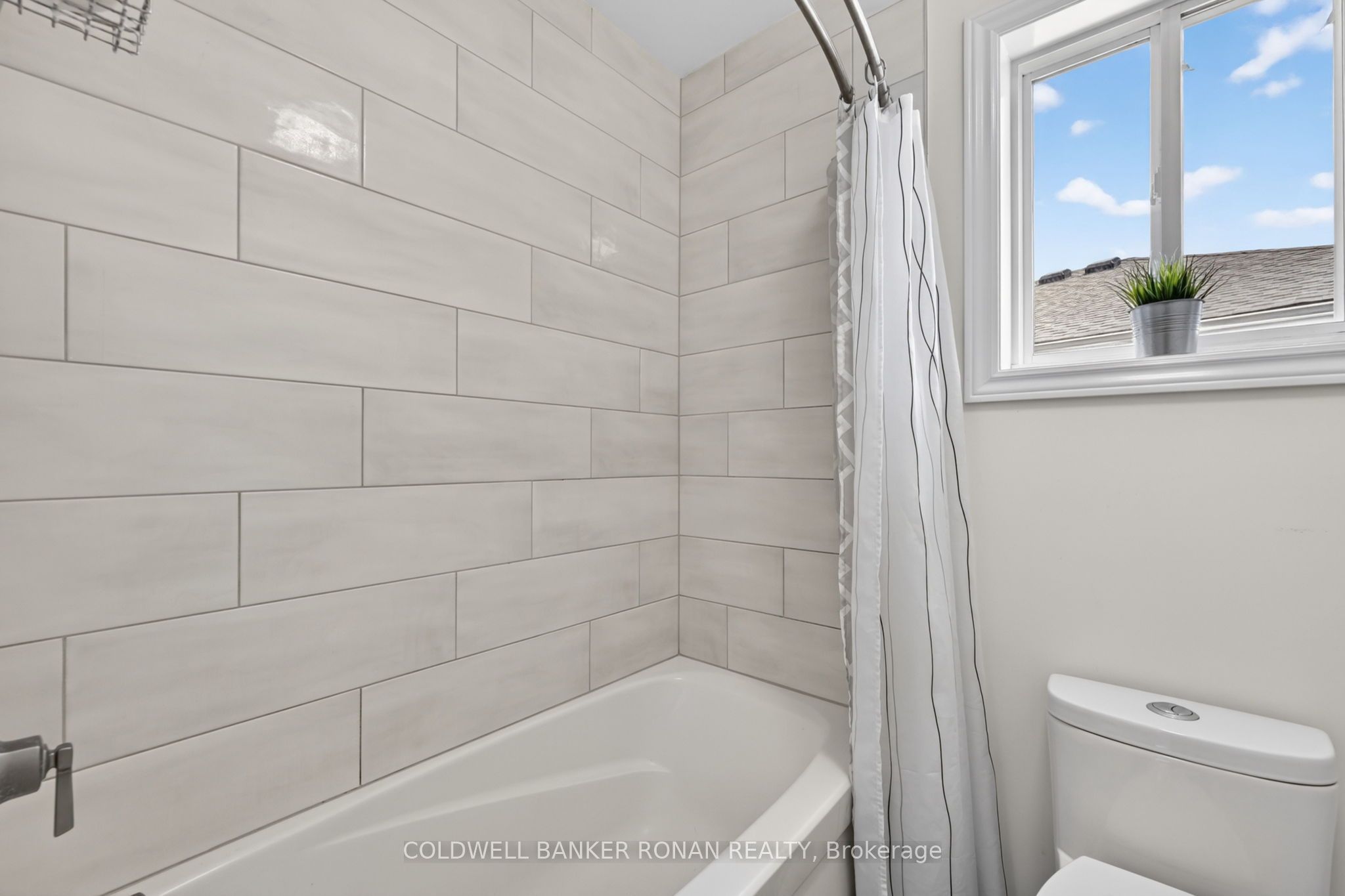 24 Ryan Court Property Photo 28