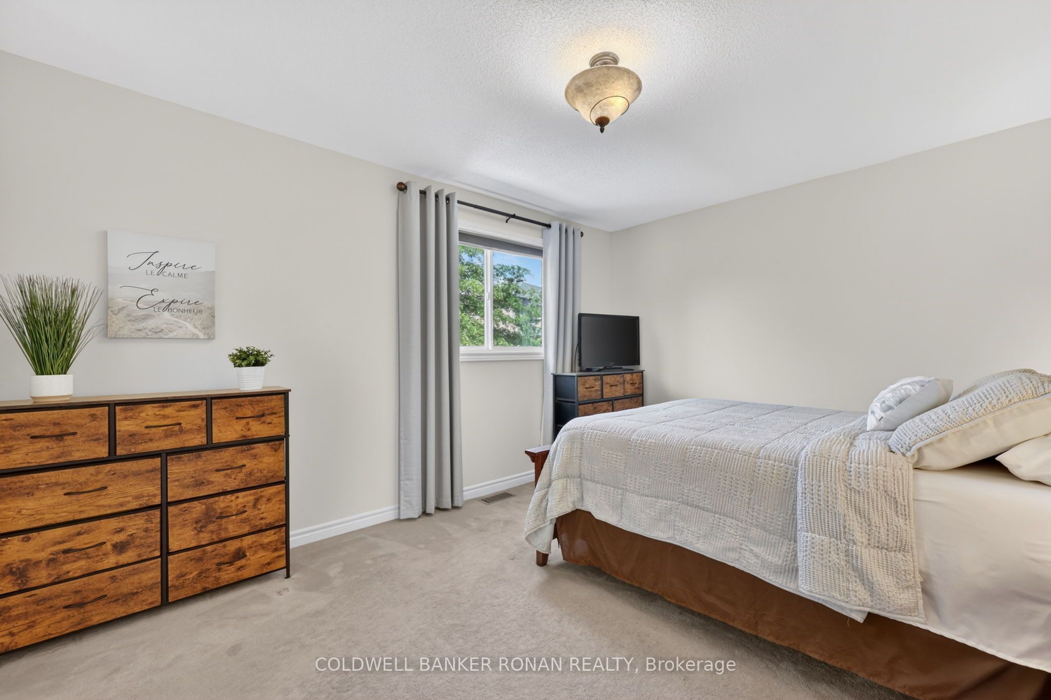 24 Ryan Court Property Photo 29