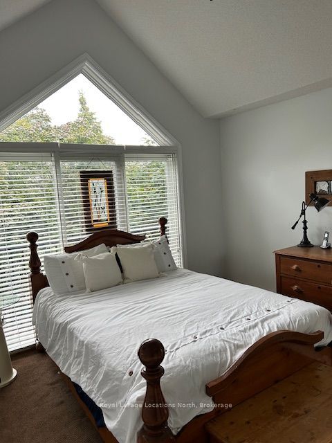 793 Johnston Park Avenue E Property Photo 7
