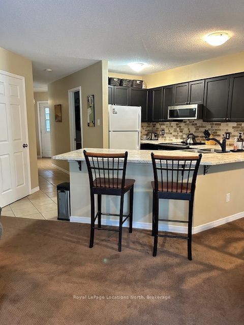 793 Johnston Park Avenue E Property Photo 14
