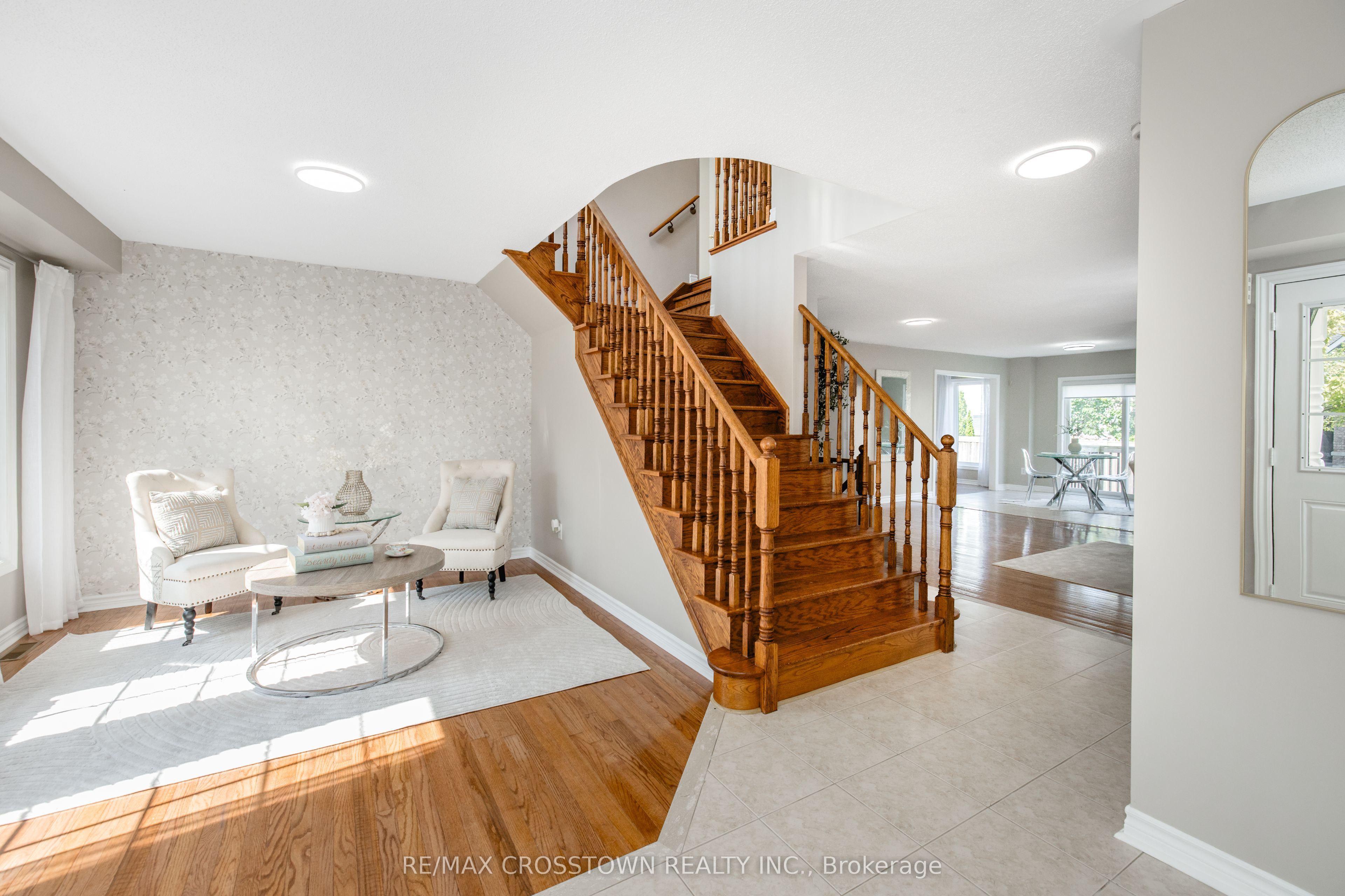 22 Maple Crown Terrace Property Photo 6