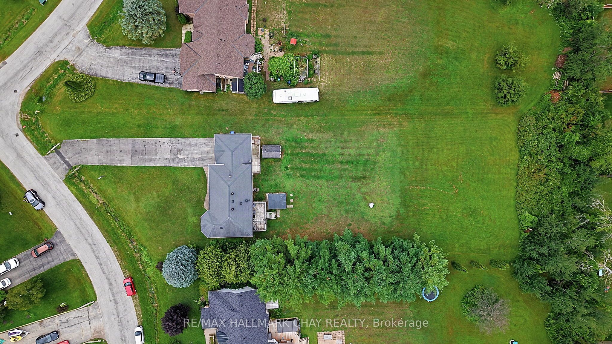 1 Dean Court Property Photo 7