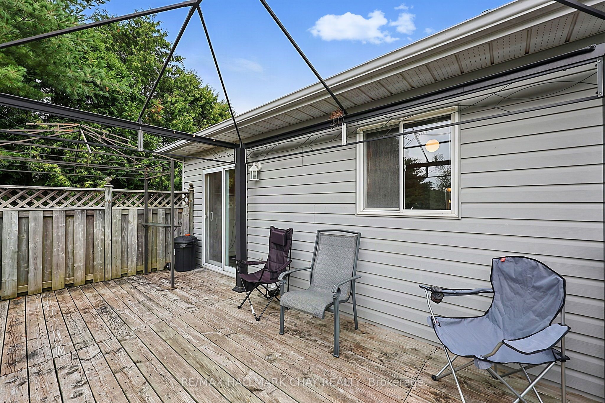 1 Dean Court Property Photo 10
