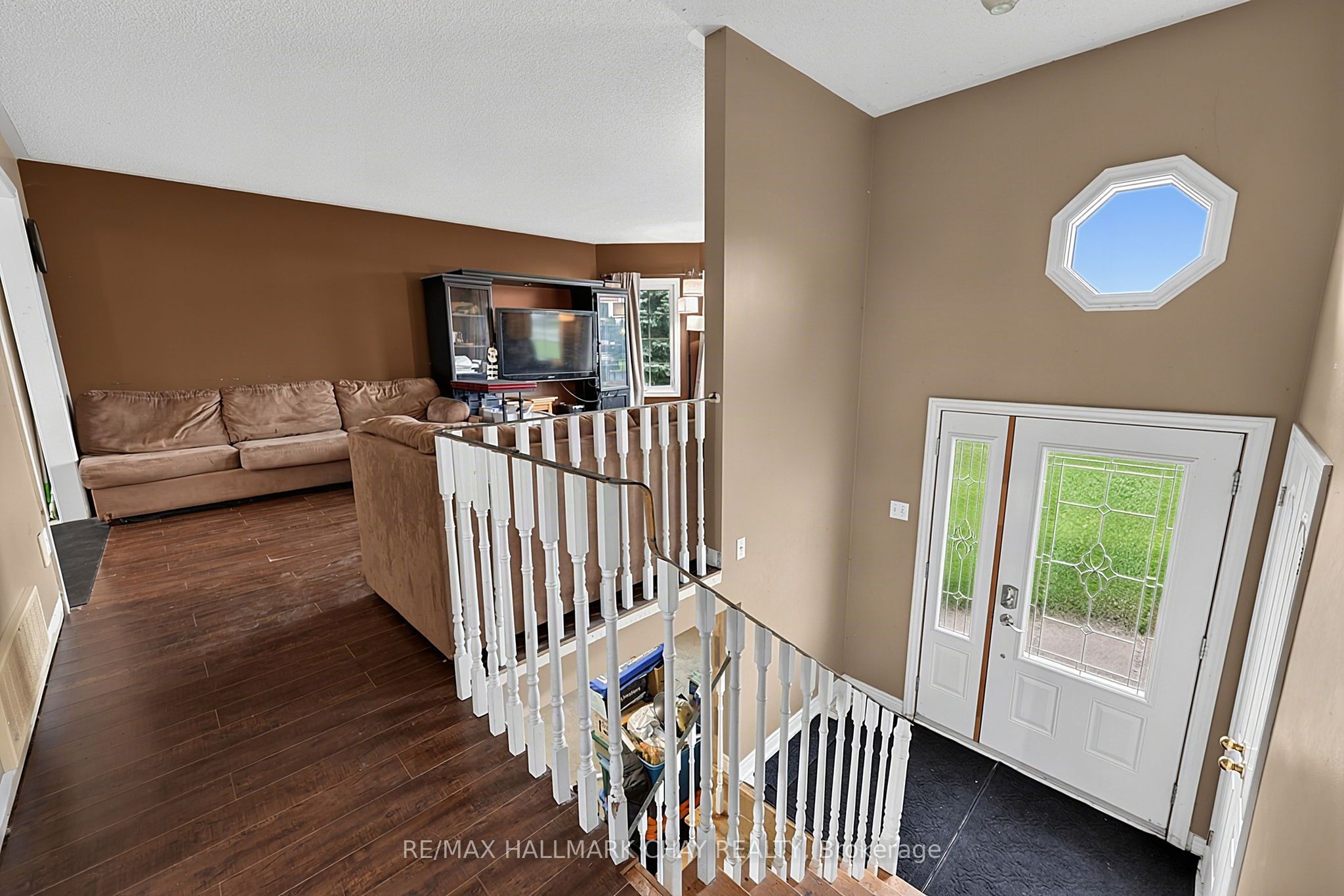 1 Dean Court Property Photo 15