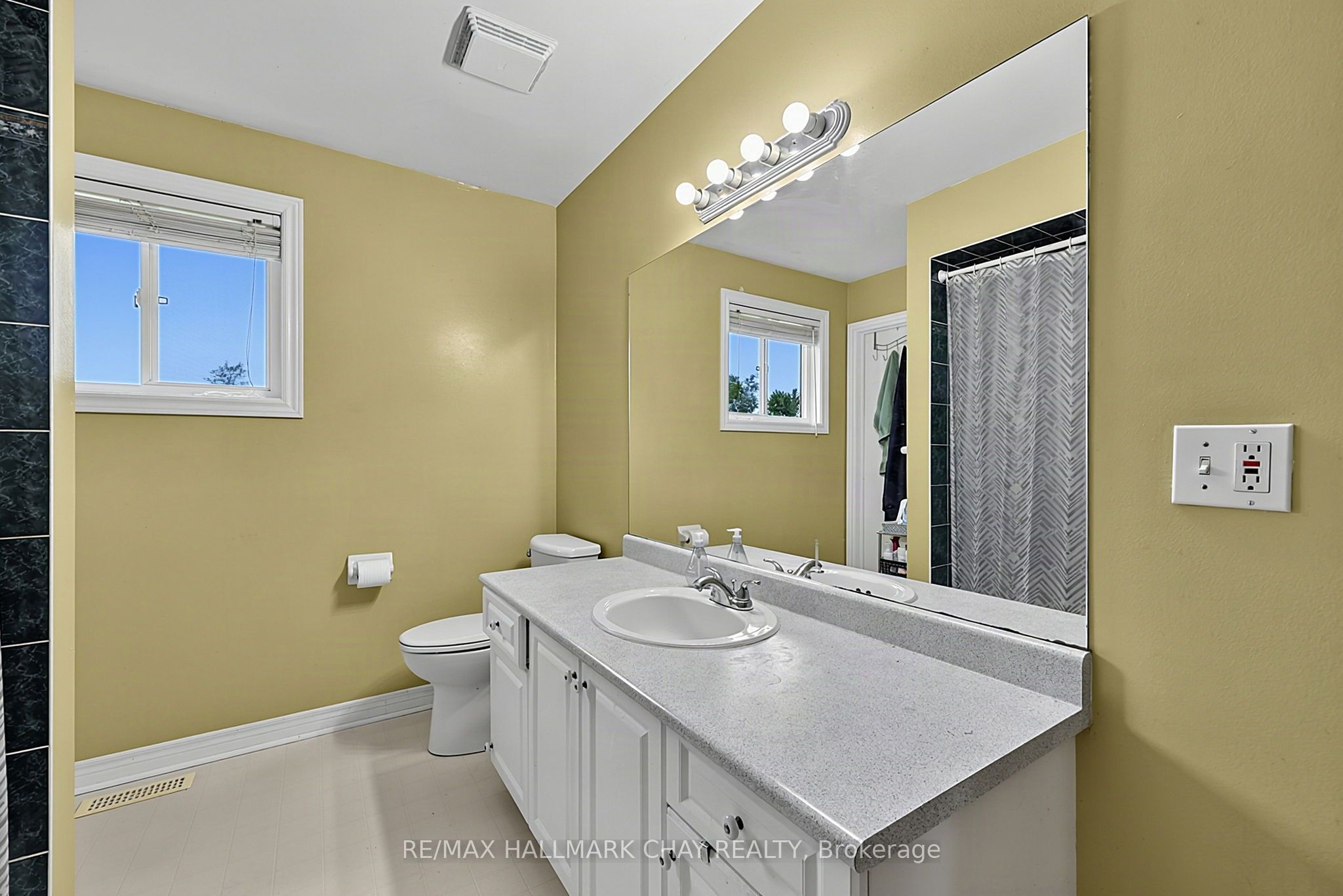1 Dean Court Property Photo 32
