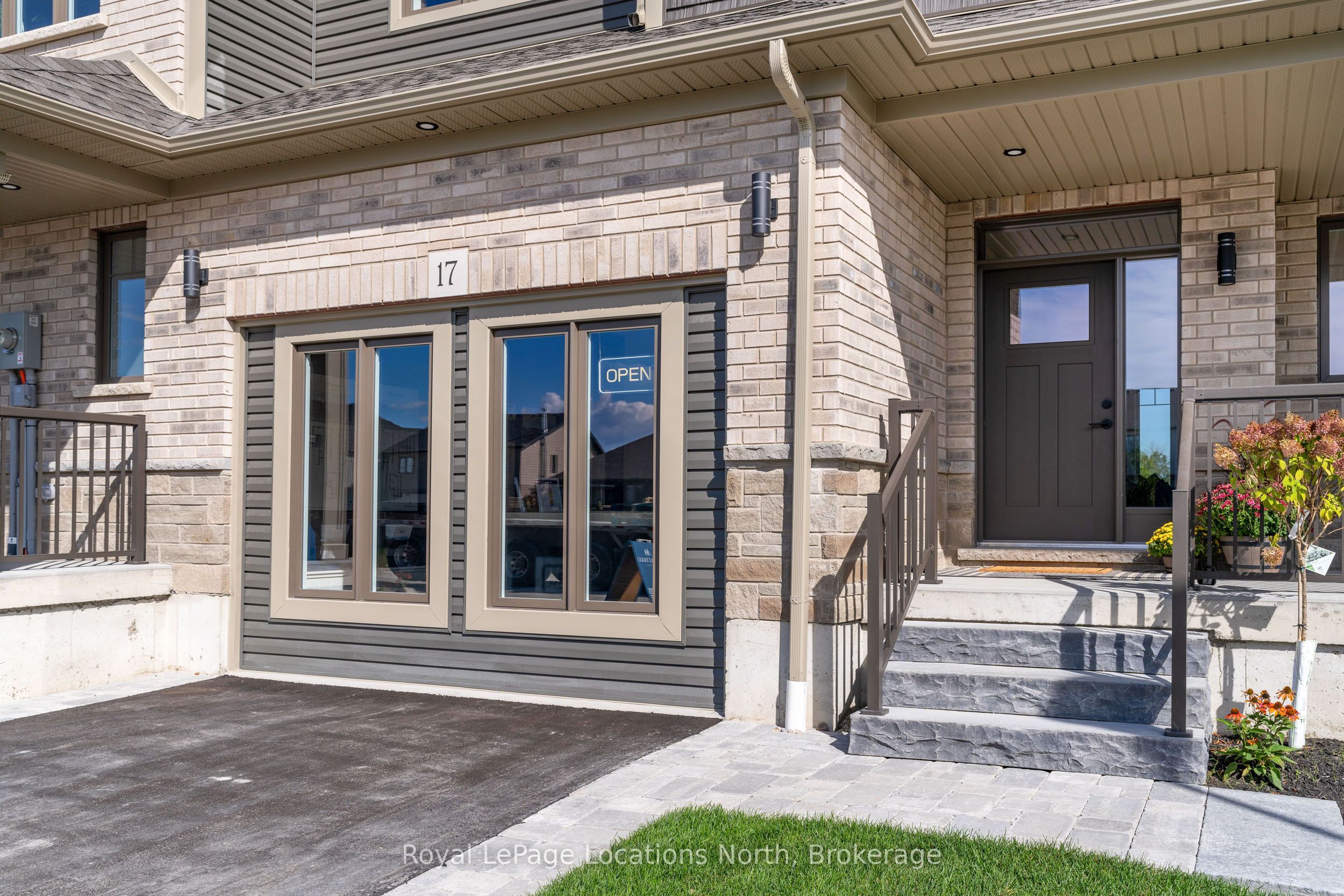 17 Swain Crescent Property Photo 3
