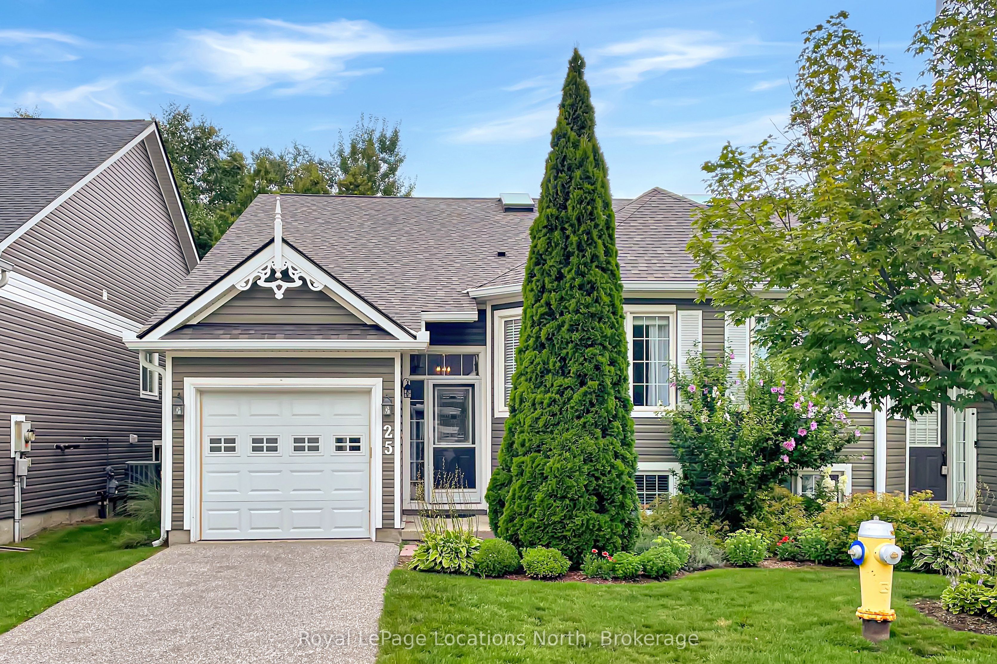 25 Green Briar Drive Property Photo 1