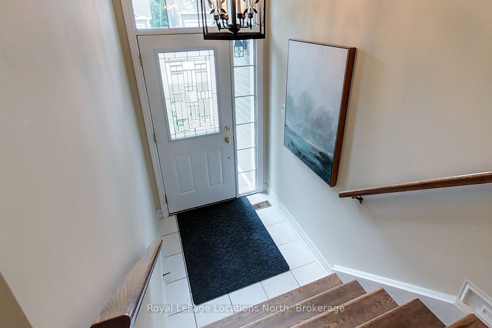 25 Green Briar Drive Property Photo 2